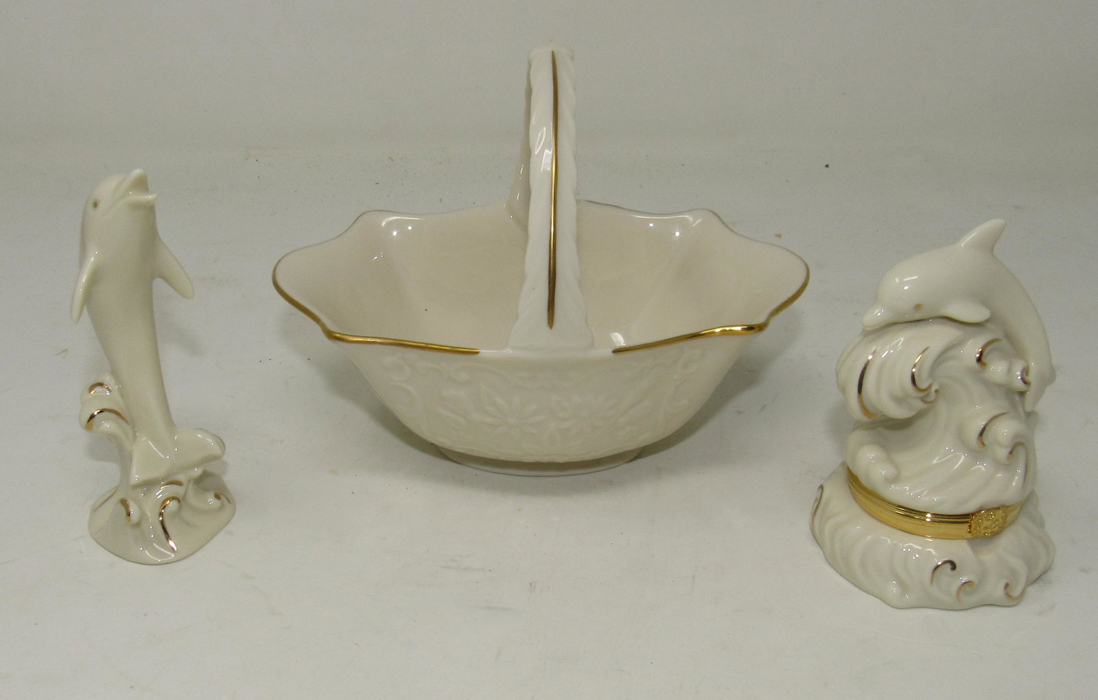 Lenox Basket & Dolphin Trinket Jar: Getting all 3. Basket is approx 4 1/2" x 6 1/4" x 5 1/4" tall