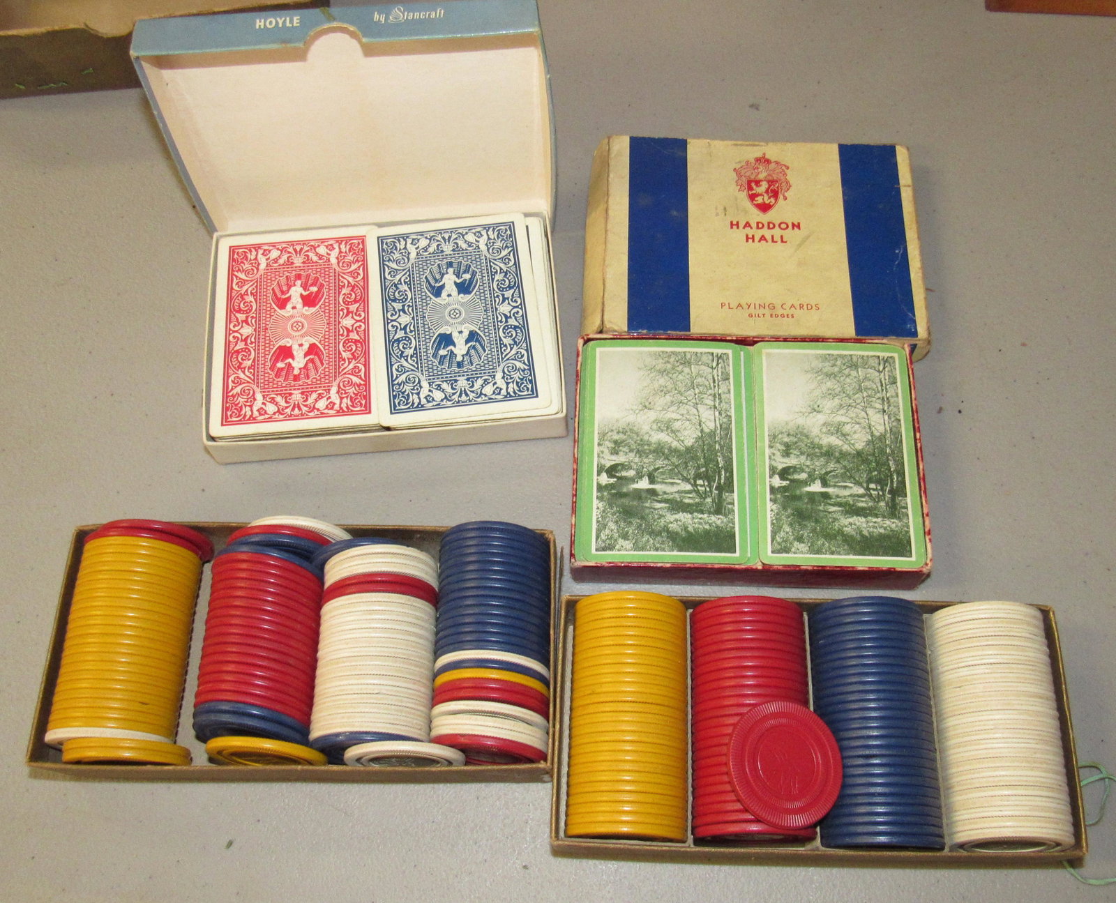Eagle Poker Chips Hoyle Hadden Playing Cards: Chips and Cards