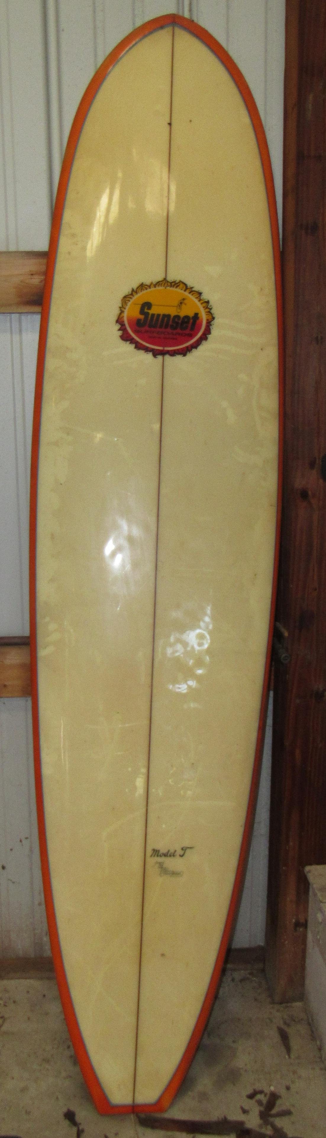 Bill Shrosbree Sunset Model J Surfboard: Apprx 22 1/2" wide and 98" long