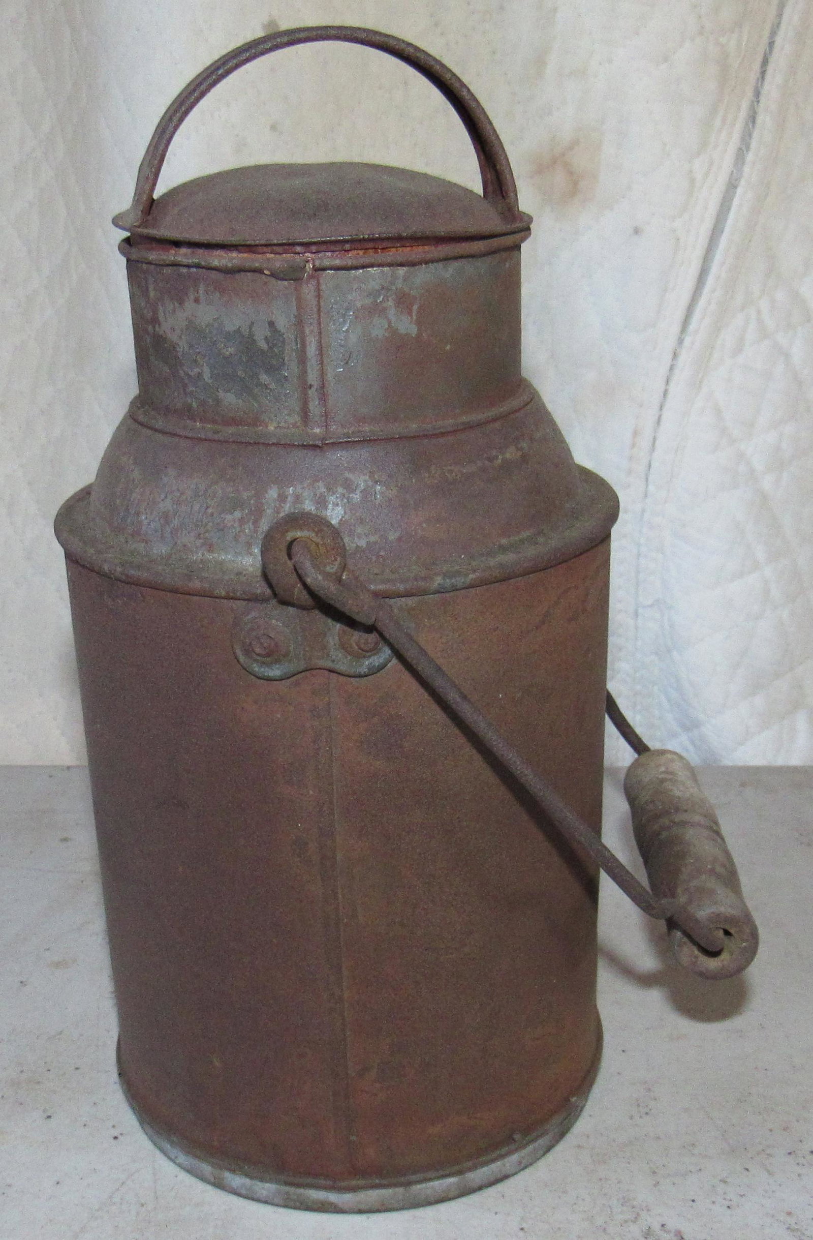 Tin Bail Handle Cream Can: Approx 5" in diameter and 10 1/2" tall