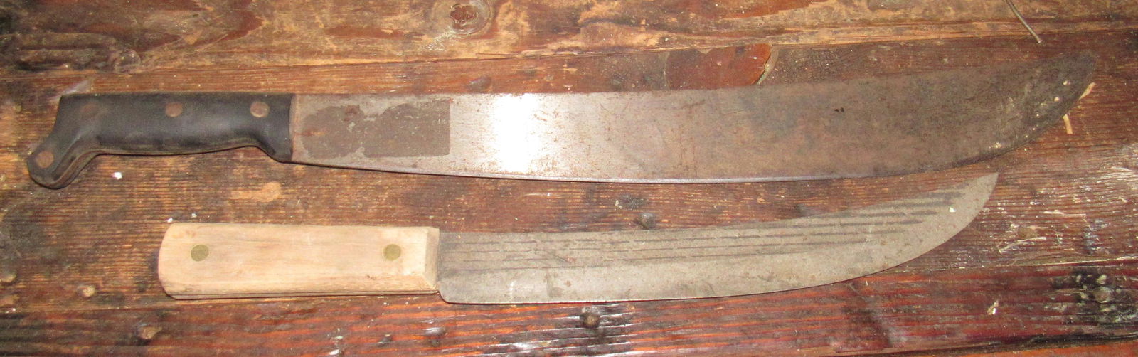 2 Machetes 1 Marked Ontario Knife: Small one is marked Ontario, Largest is approx 23 1/2" long