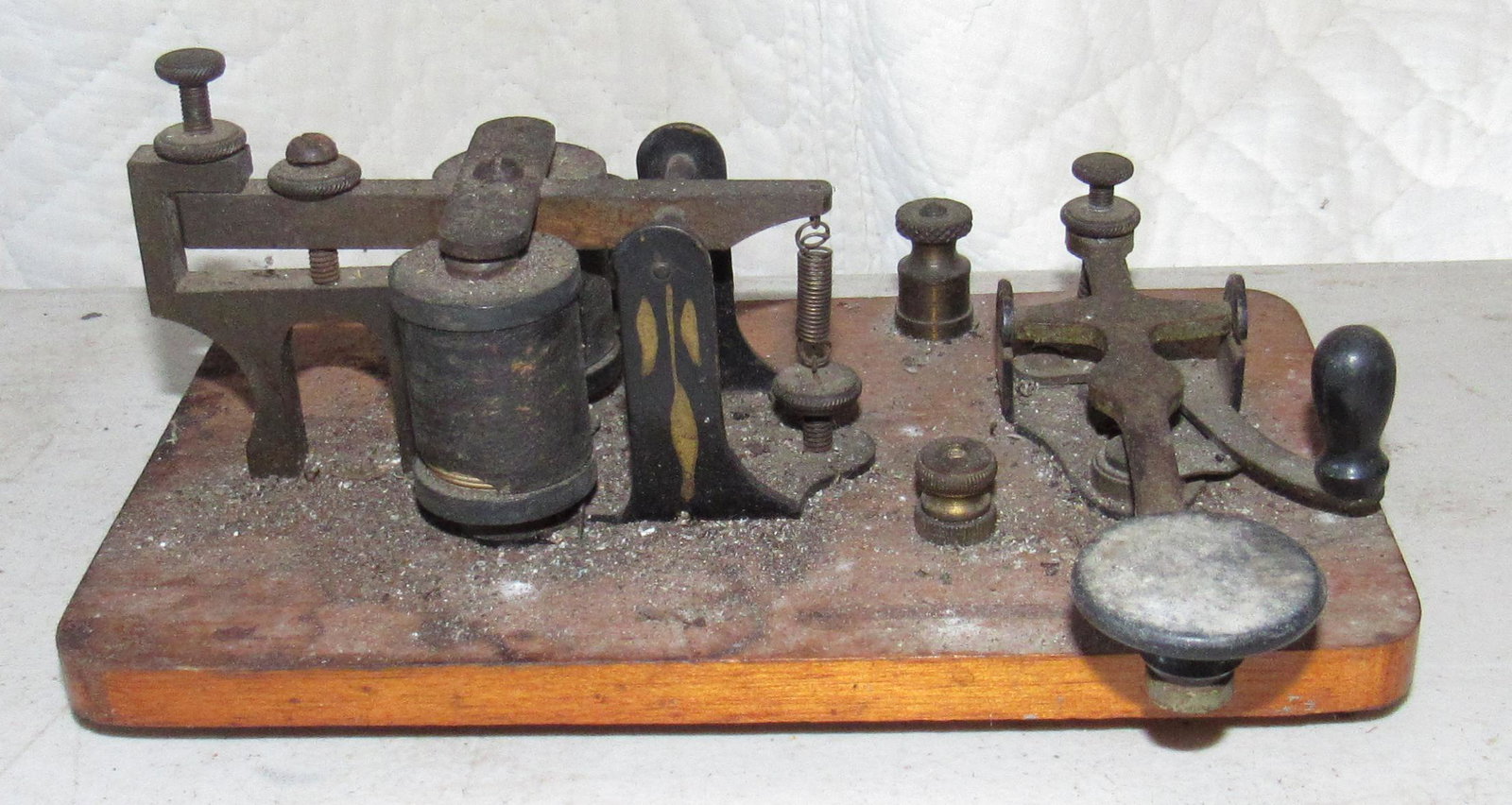 Antique Morse Code: Apprx 4 1/4 "x 7"