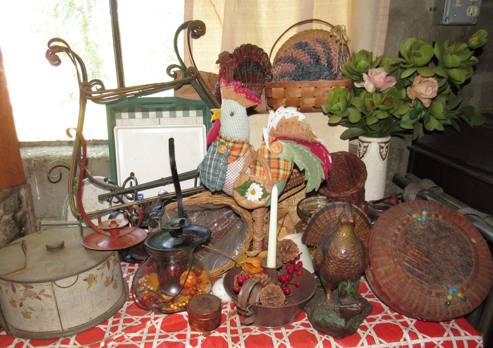 Lot of Misc: Getting all pictured on top of table. Take what you want and leave the rest