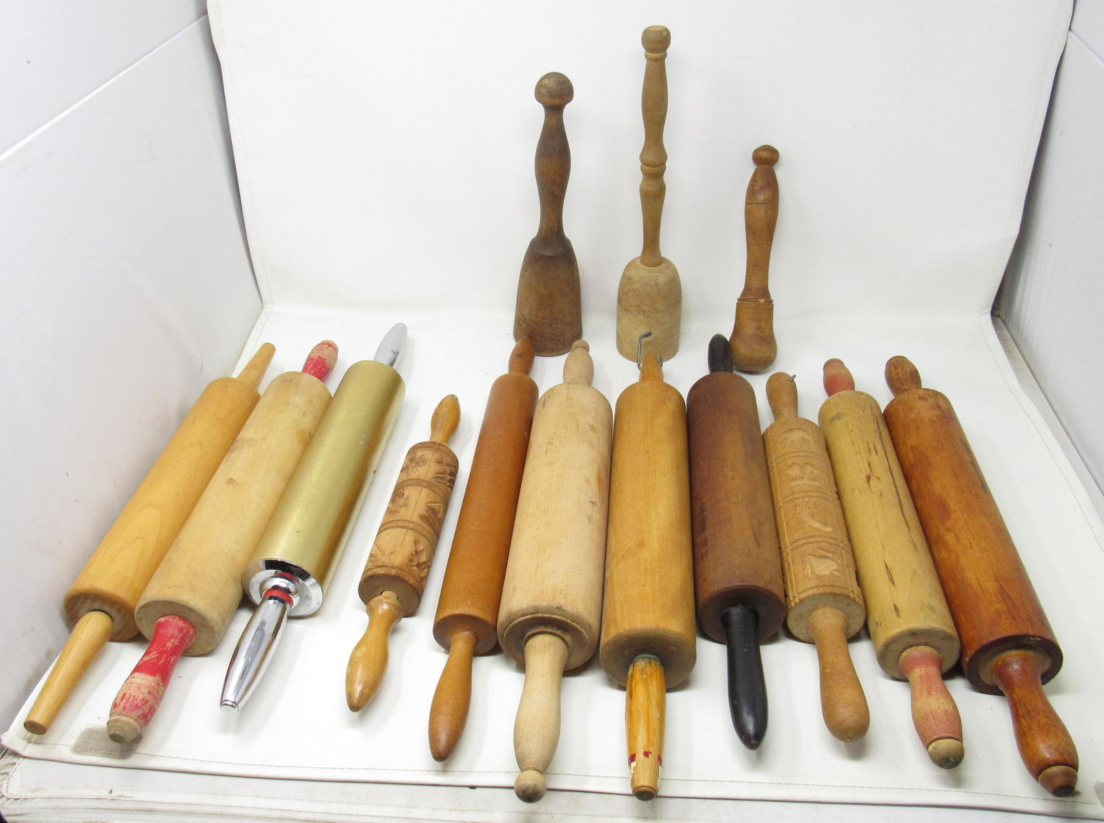 Rolling Pins and Mashers: Getting all pictured