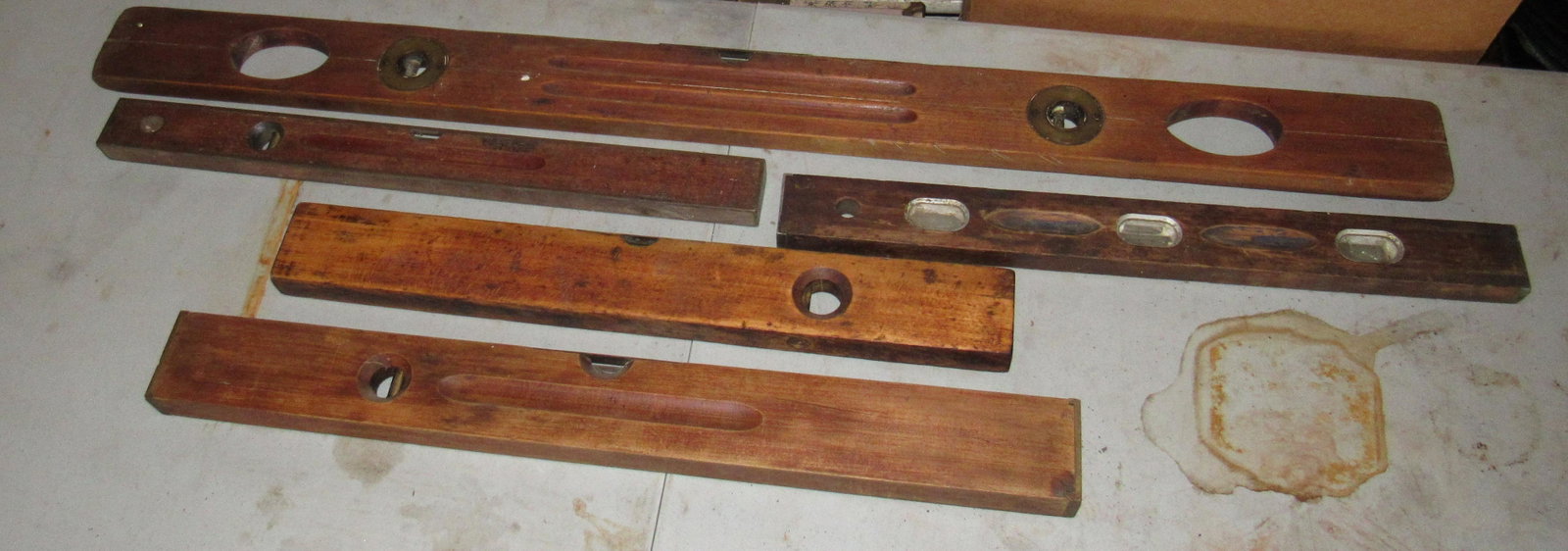 1896 Stanley Adjustable & Misc Levels: 1896 ( longest ) is apprx 48" long. Getting all pictured