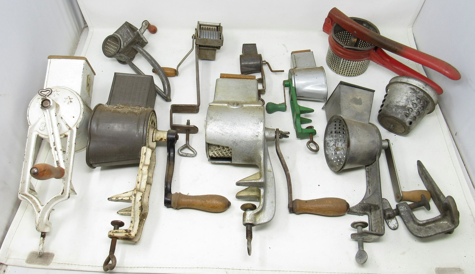 Clamp On Graters Knife Sharpener Kitchenware: Getting all pictured