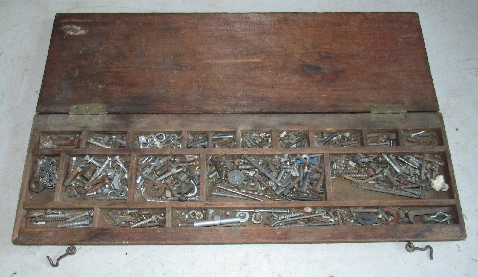 Divided Wood Box with Hardware: Approx 7 1/4" x 23 1/4" x 2" tall