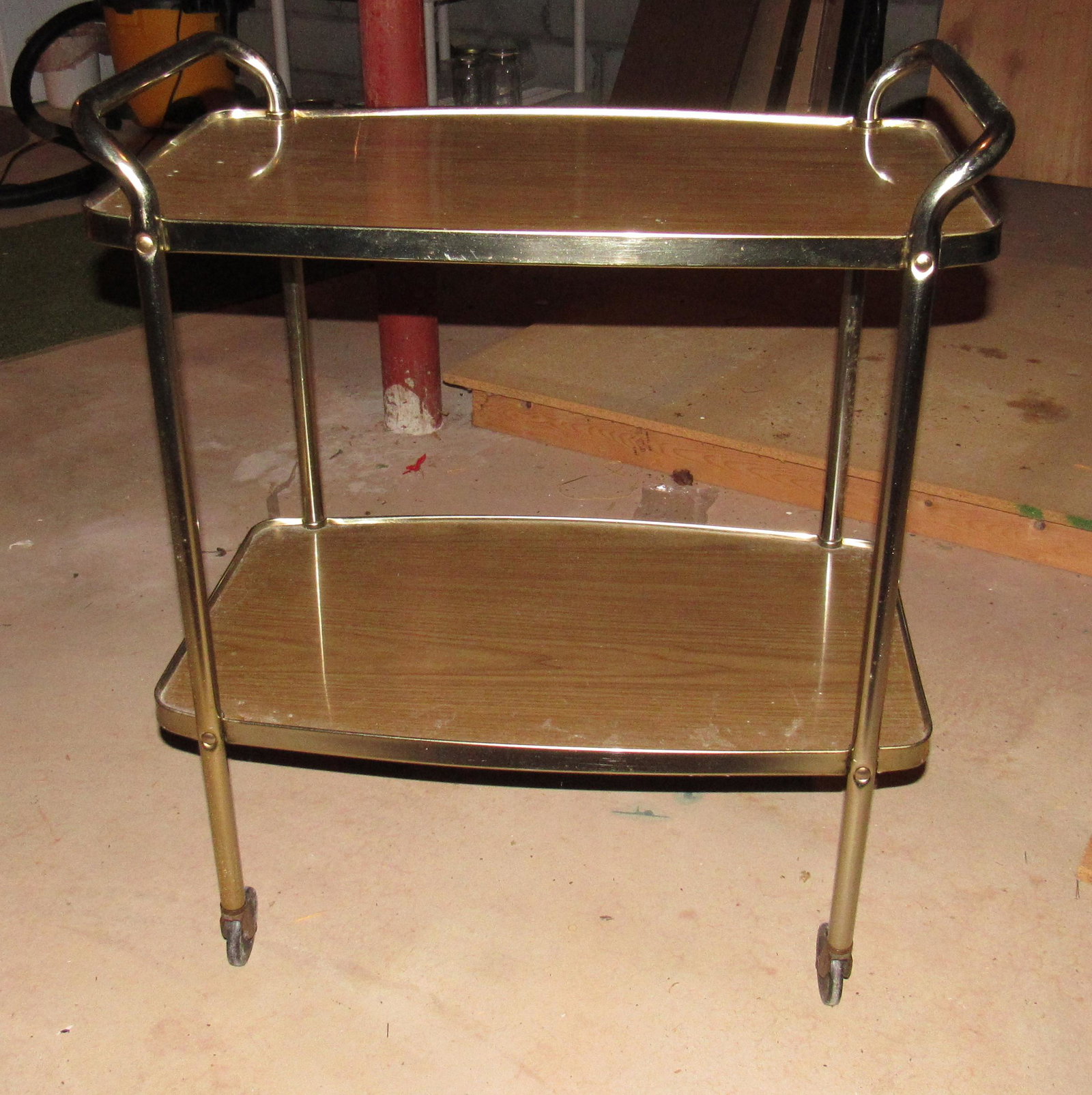 Vintage Cosco Rolling Cart: Apprx 17" x 27 1/4" x 33" tall