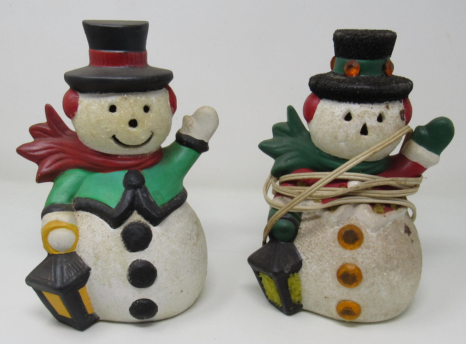 Ceramic Snowmen: Approx 8 1/2" tall