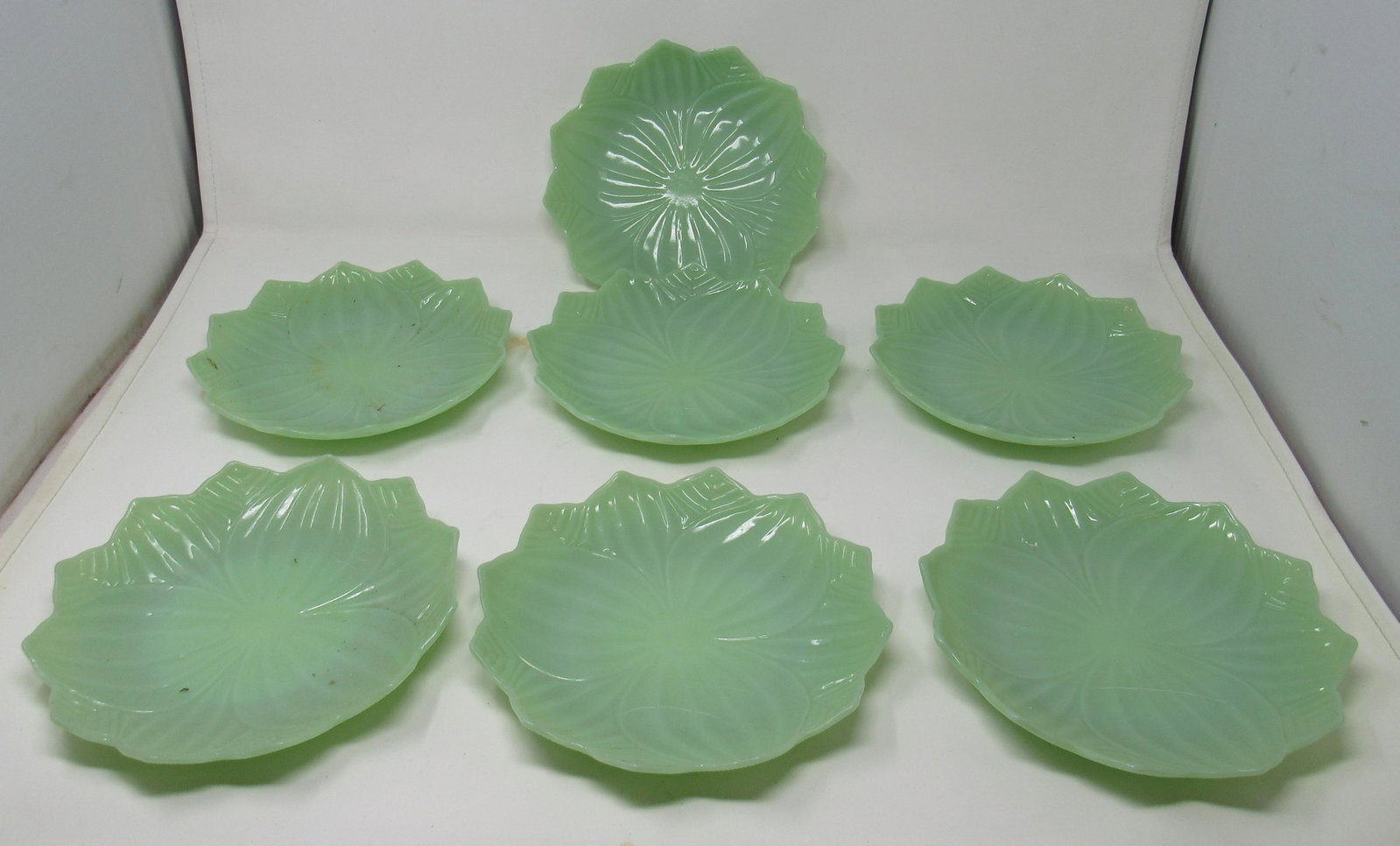 Jadeite Plates: Approx 8" in diameter