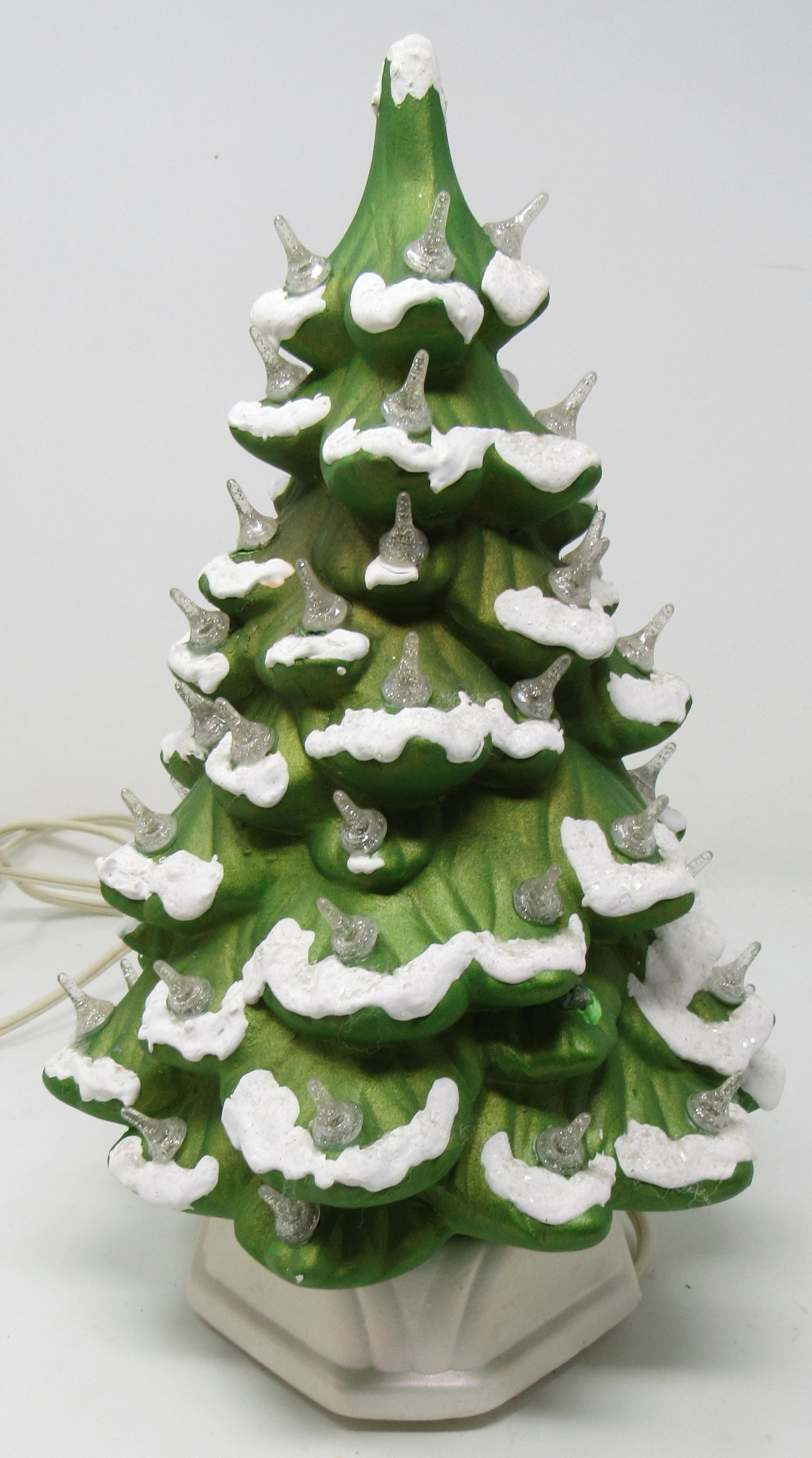 Ceramic Lighted Christmas Tree: Apprx 12 1/2" tall