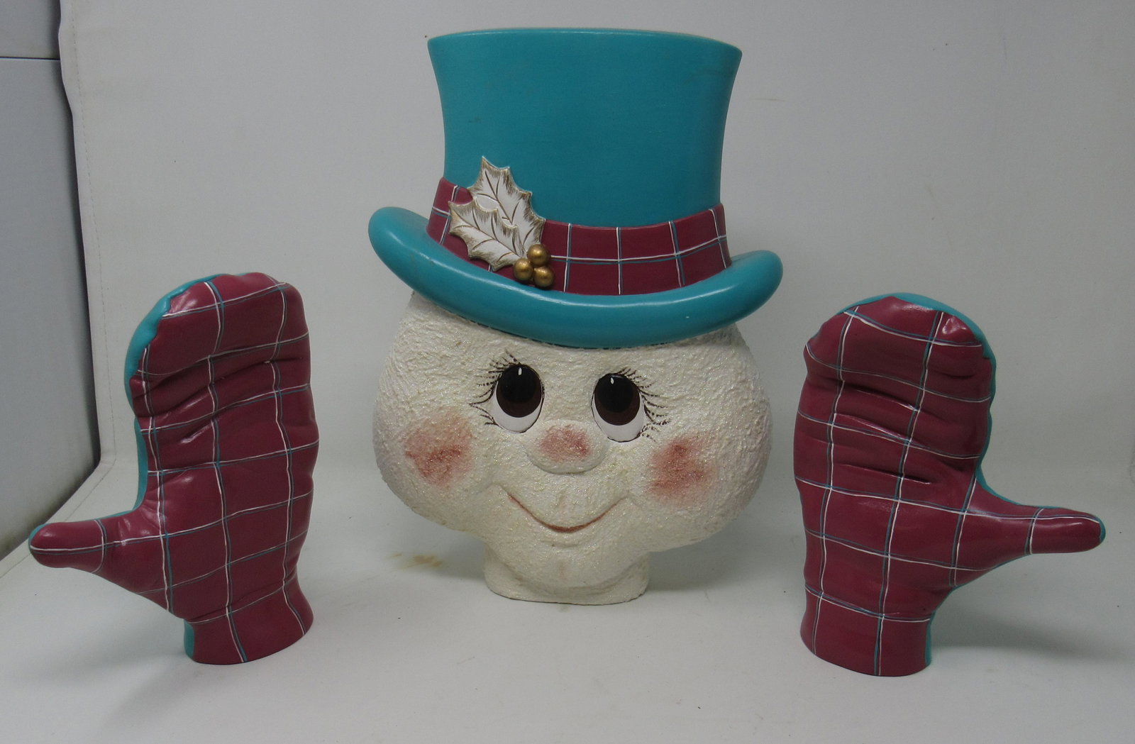Ceramic Snowman Head Gloves and Light Box: Head is approx 8 1/2" x 12" tall