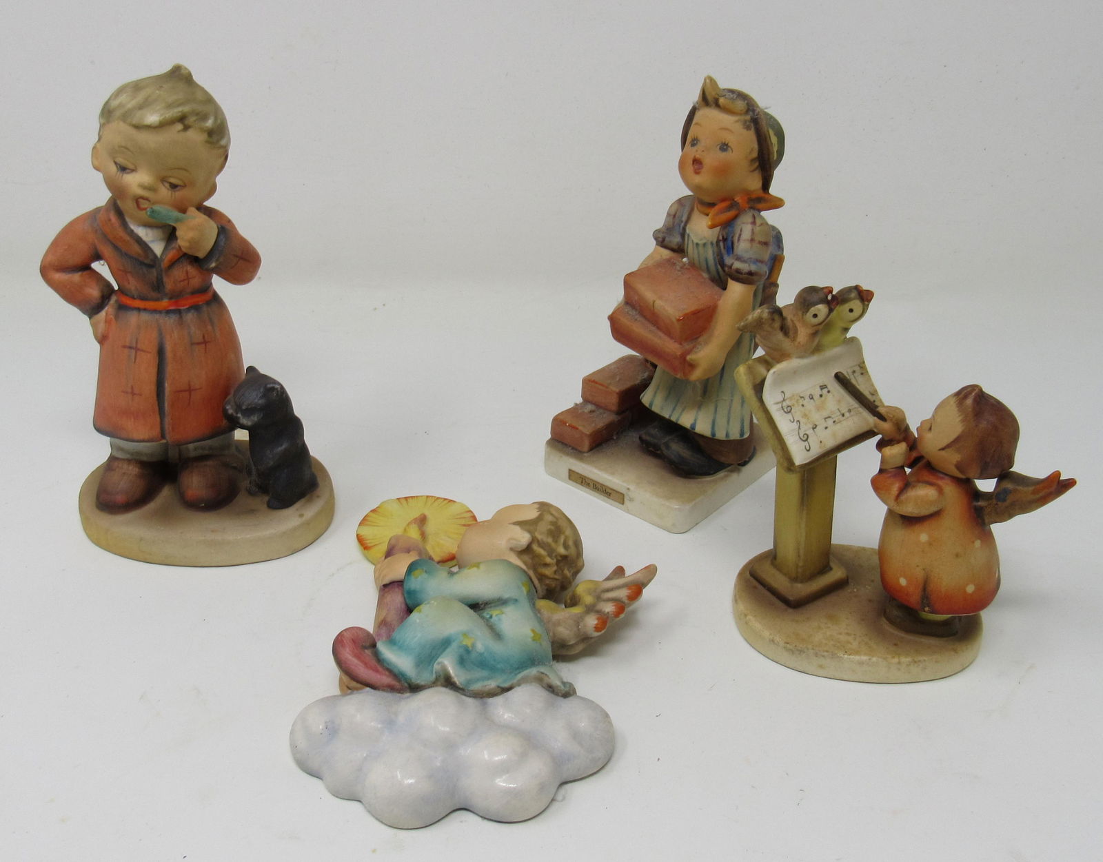 Hummel Goebel Figurines: Getting all pictured