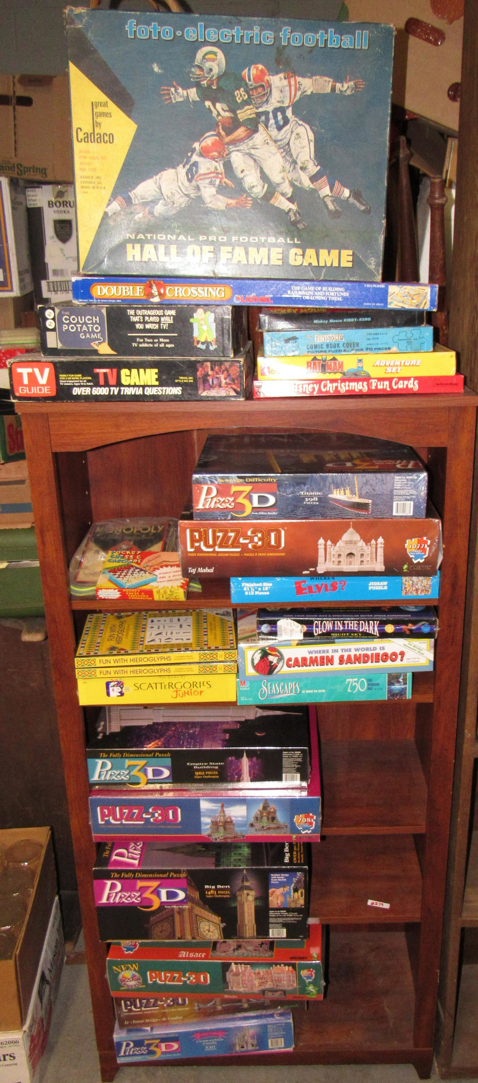 Games Toys Puzzles Puzz 3D: Getting all on shelves. 6 of the Puzz 3D's are still sealed