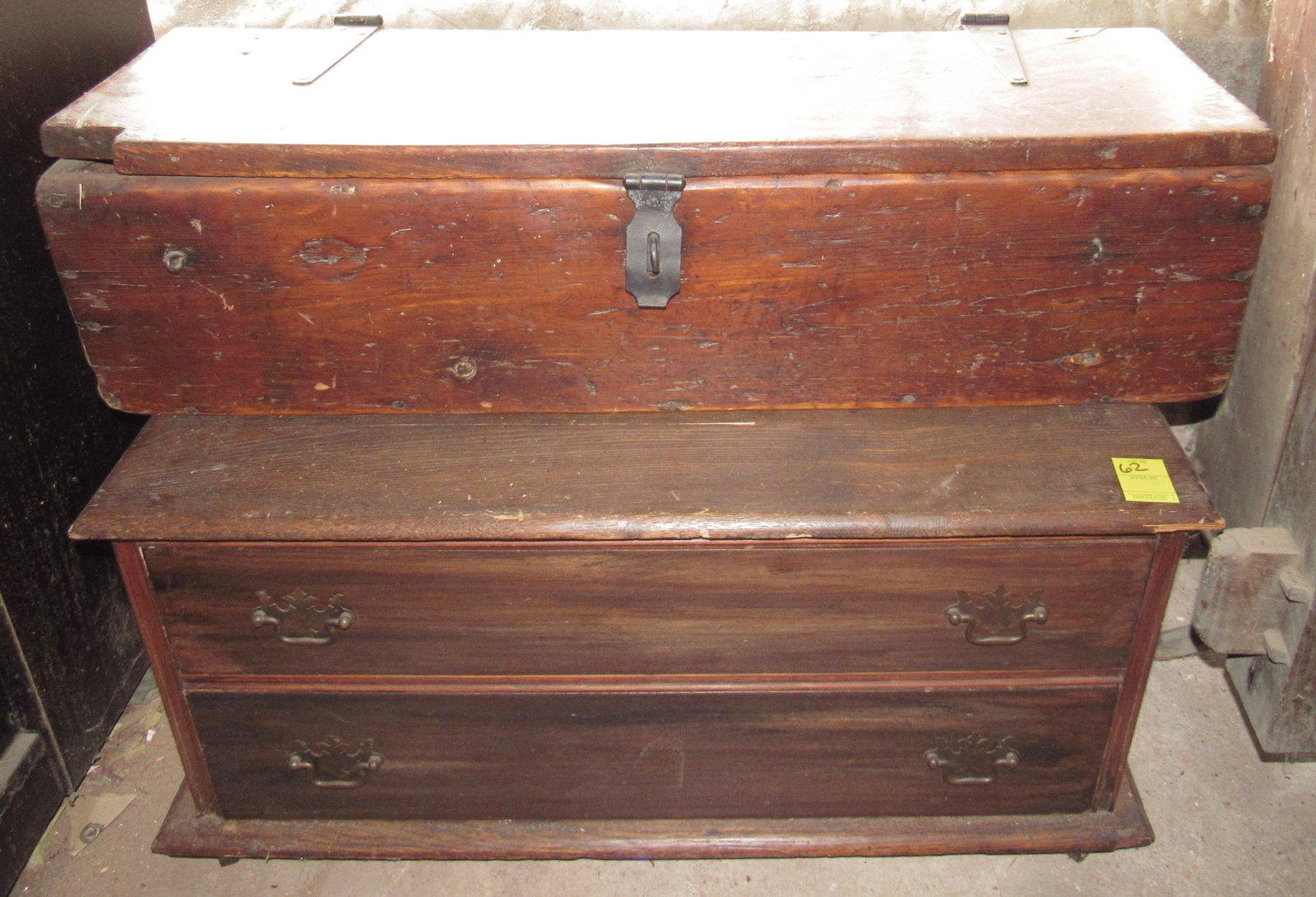 Wooden Tool Box: Approx 11" x 34 1/2" x 9" tall