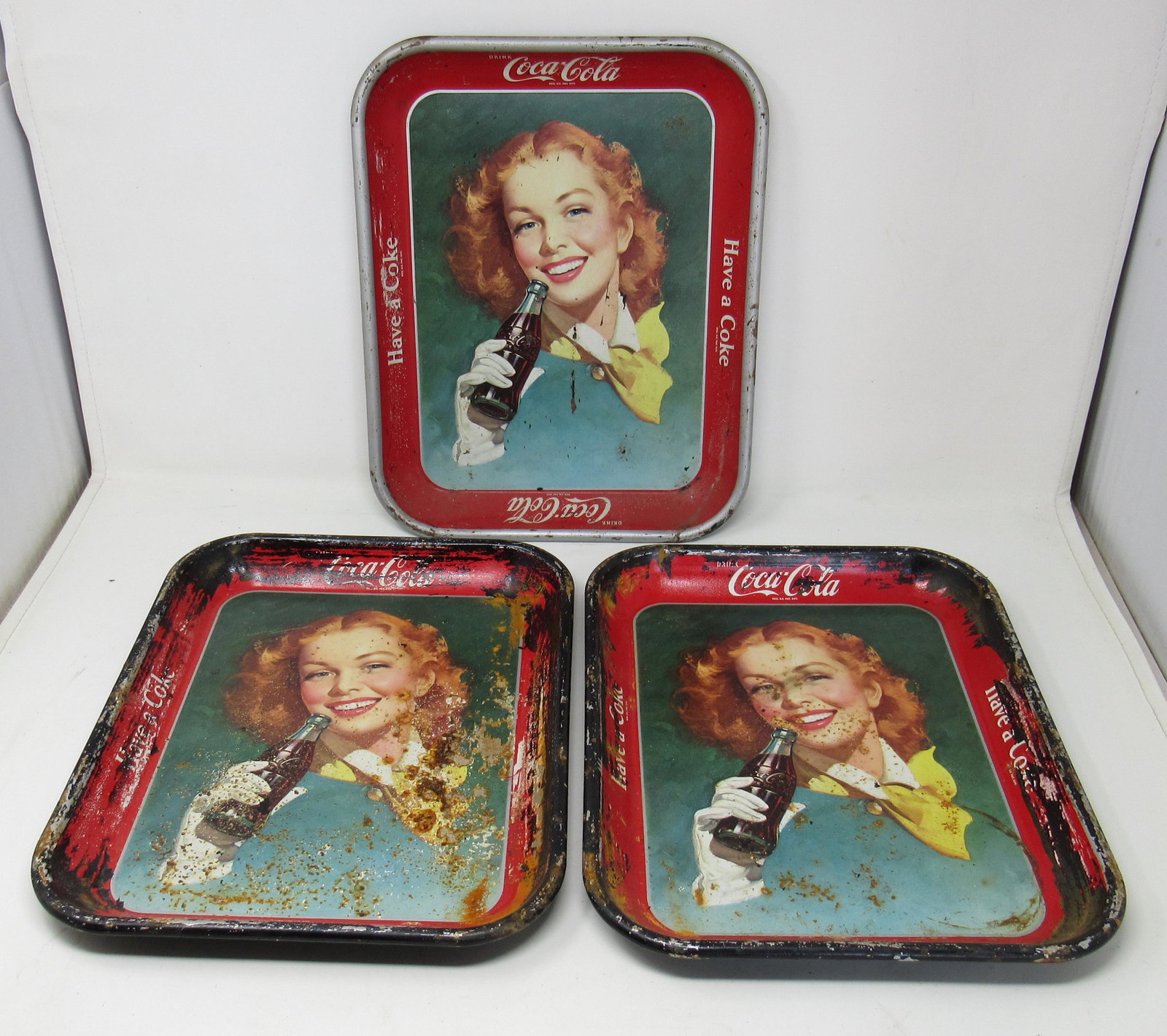 Vintage Coca Cola Coke Trays: Approx 10 1/2" x 13 1/4"