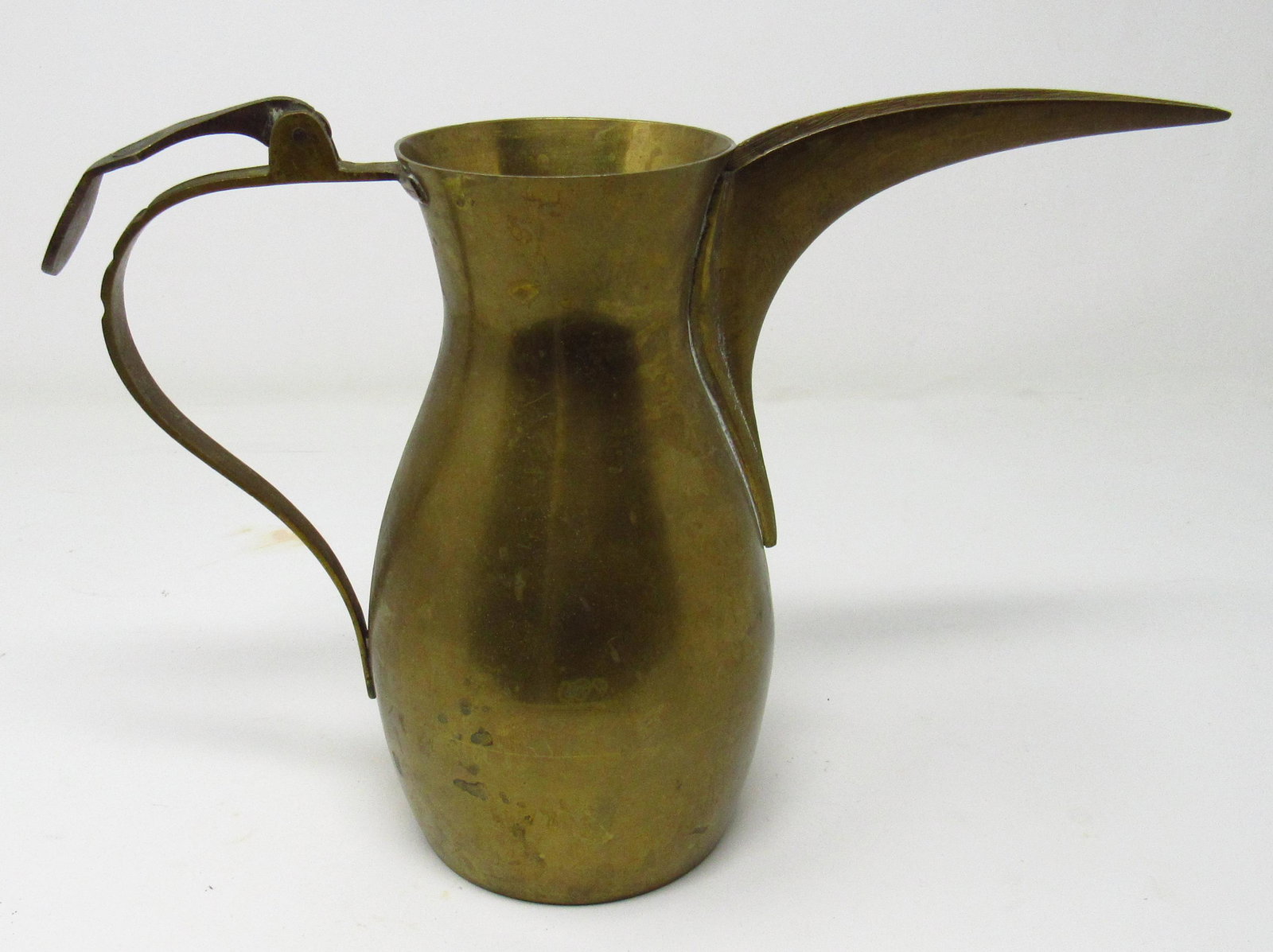 Brass Teapot: Approx 7 1/2" tall