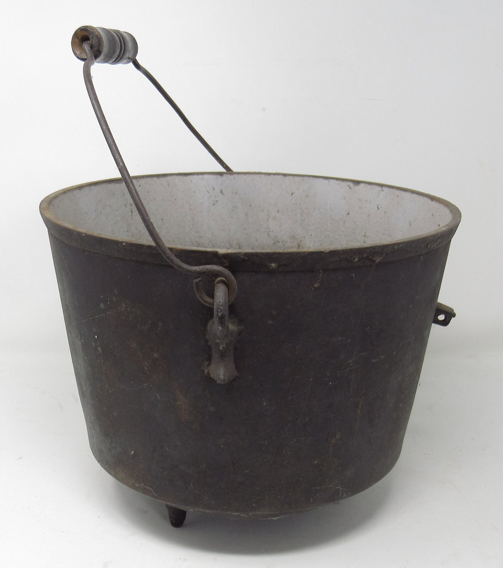 Cast Iron Footed Kettle: Approx 10 7/8" in diameter and 8 1/4" tall
