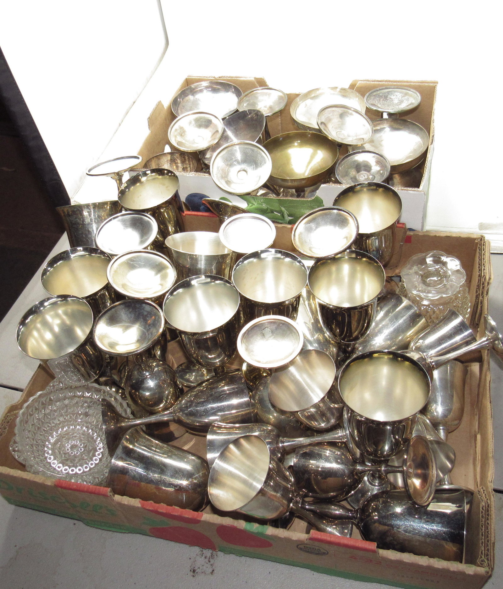 2 Boxes of Silverplate Wine Glasses and Goblets: Getting all pictured