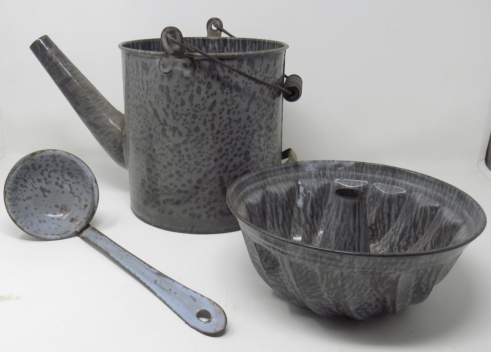 Agate Batter Jug Cake Mold & Ladle: Batter Jug is approx 7 1/2" in diameter and 7 3/4" tall