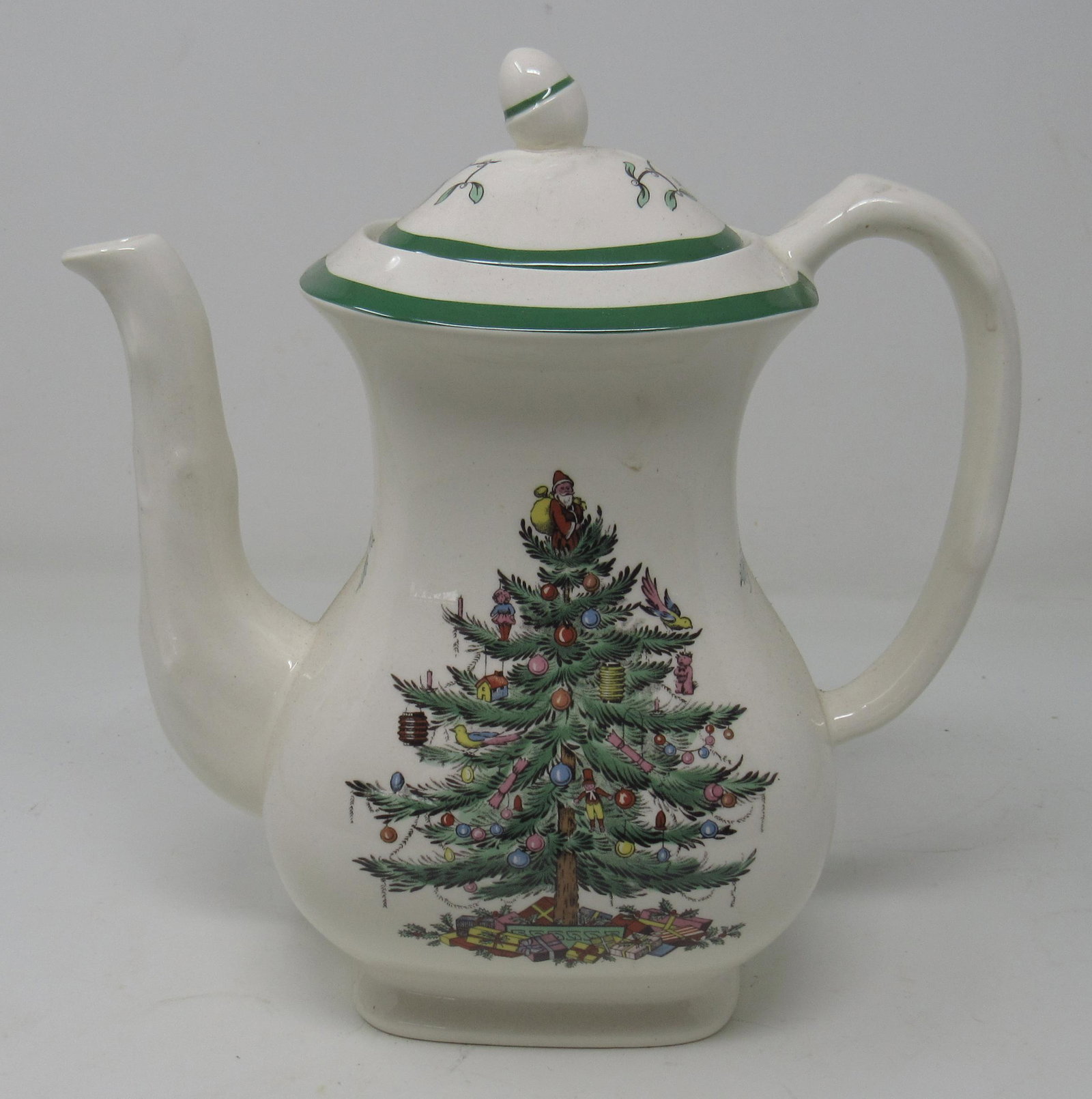 Spode Christmas Tree Teapot: Approx 10 1/4" tall