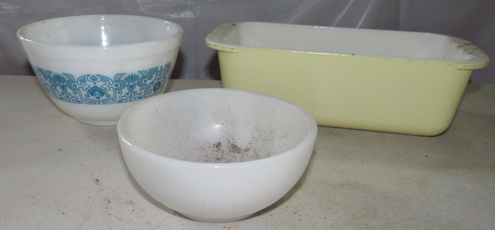 Pyrex Mixing Bowl & Casserole Fire King Bowl: Mixing bowl is approx 5 3/4" x 3 1/4" tall