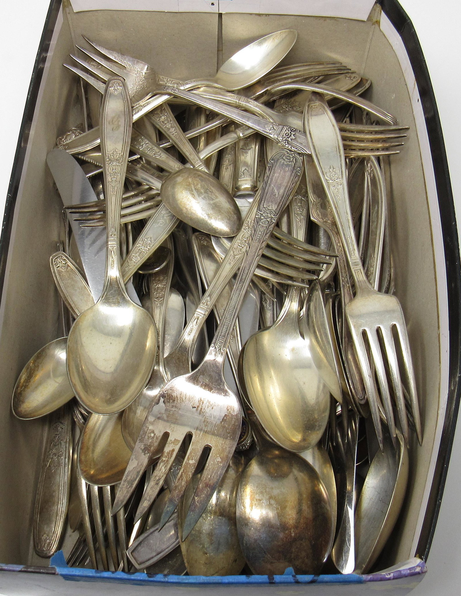 Silverplate & Misc Flatware: Shoebox is approx 3/4 full of flatware