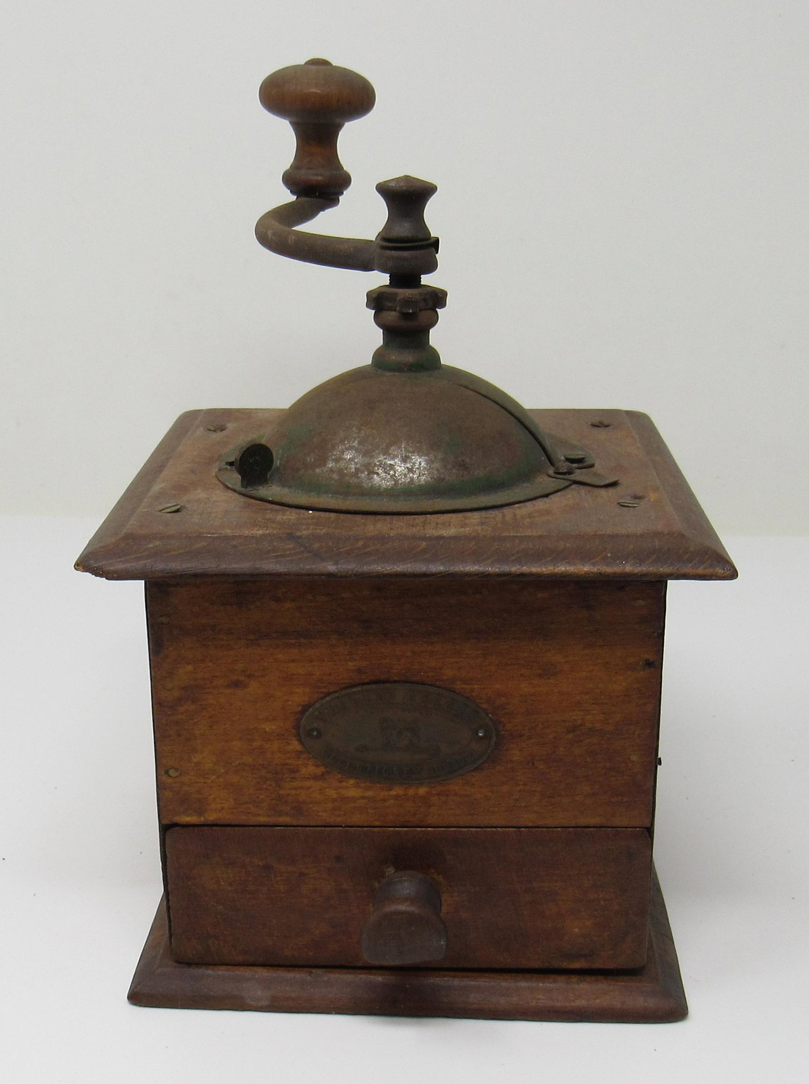 Peugeot Freres Laptop Coffee Grinder: Approx 5 1/8" x 5 1/4" x 7 1/2" tall