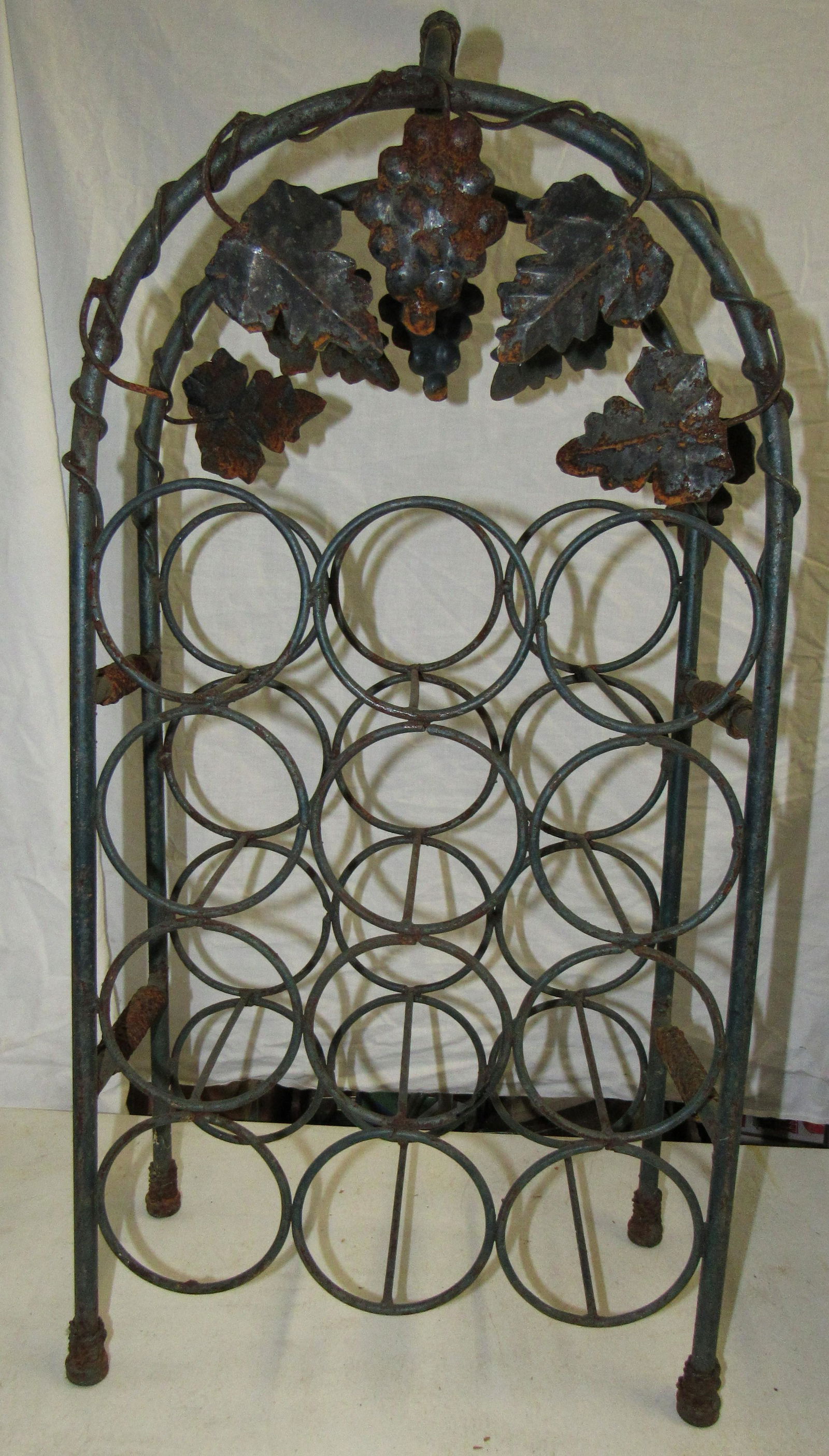 Metal Wine Rack: Approx 7" x 14 1/2" x 29 1/2" tall
