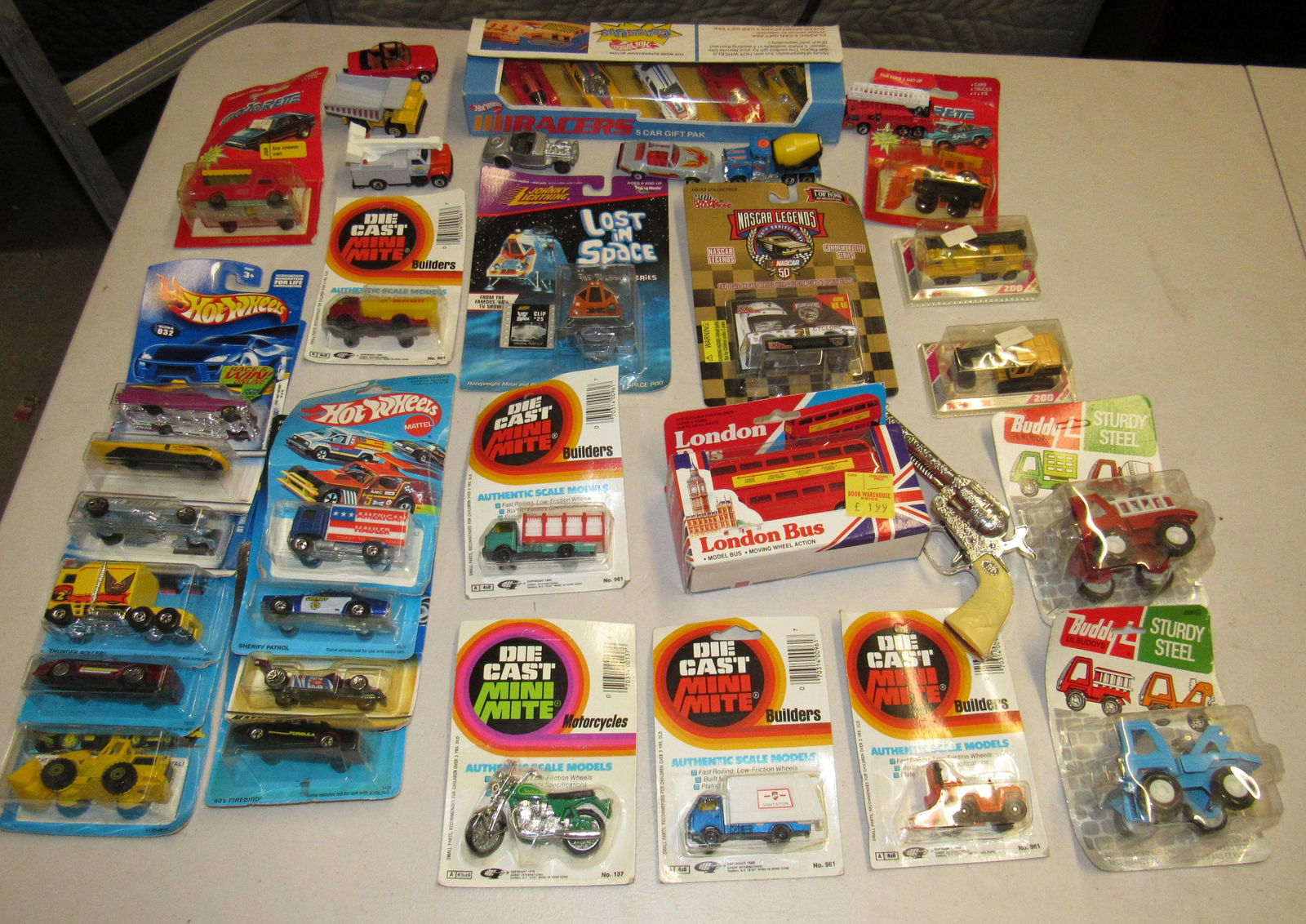 Hot Wheels Buddy L Die Cast Mini Mites In Blister Packs: Getting all pictured
