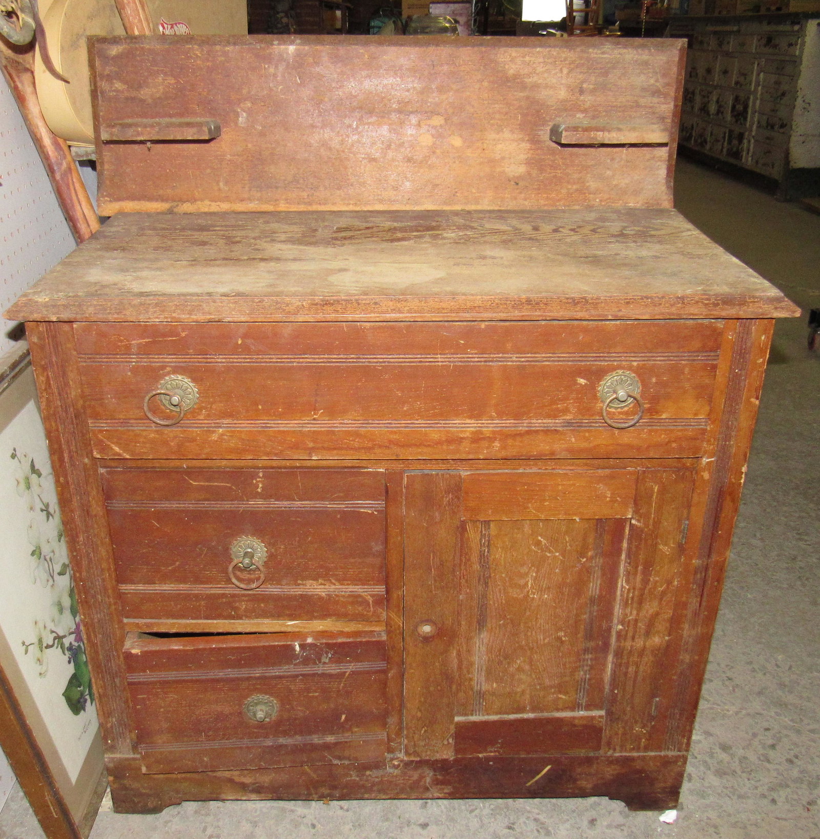 Washstand: Approx 16" x 30" x 35" tall