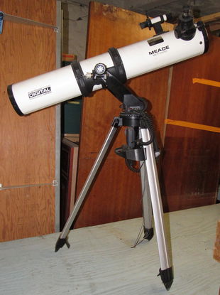Meade Polaris 114mm electronic digital telescope - Oct 20, 2018 | Great  Gatsby's Auction Gallery, Inc. in GA