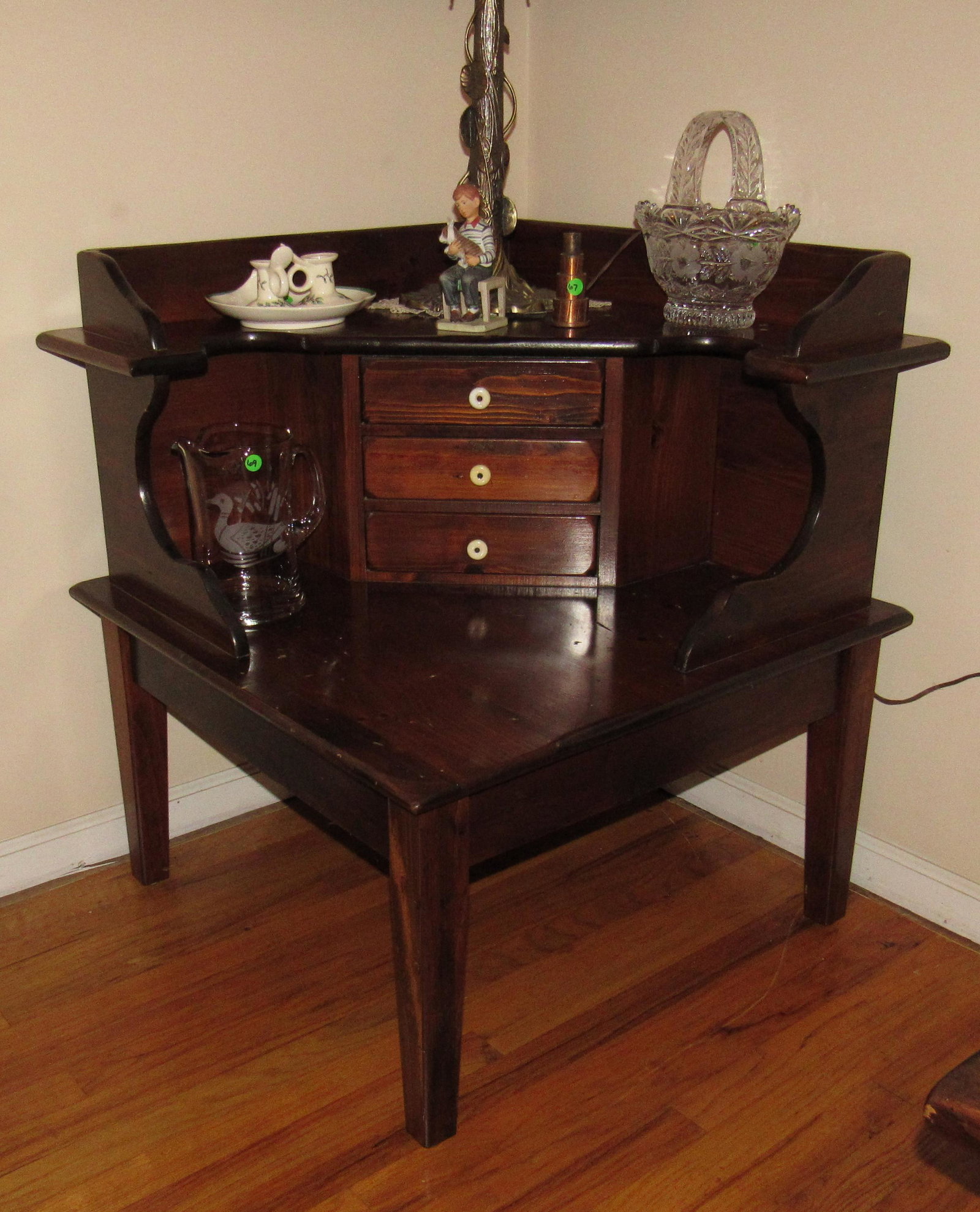 3 Drawer Pine Corner Stand: Approx 29" x 29" x 33 1/2" tall. Does not include items on it