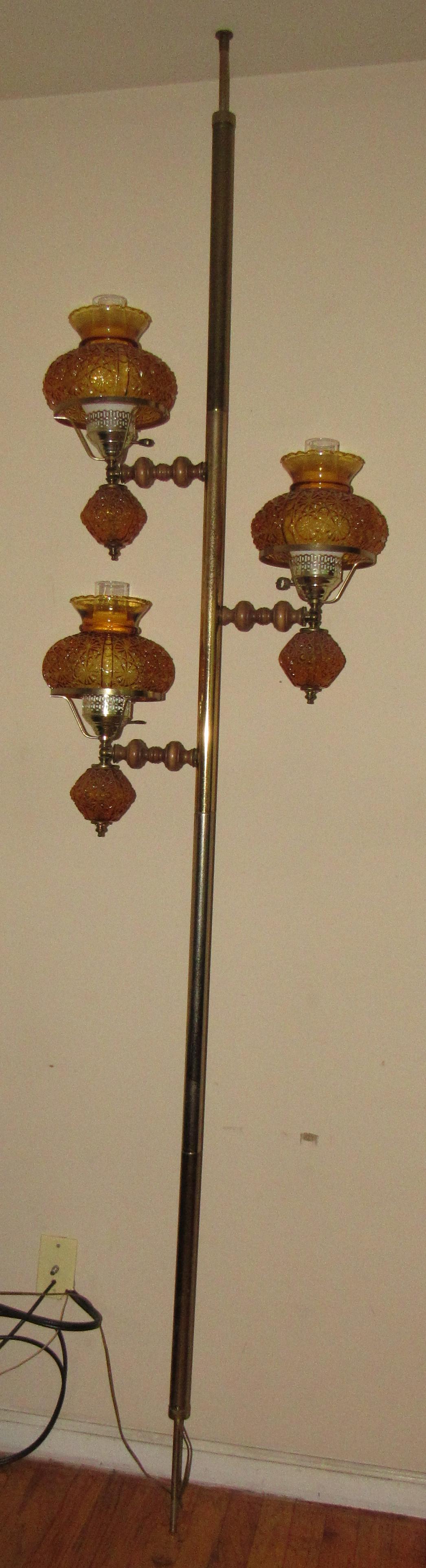 Pole Lamp: Approx 96 1/2" tall