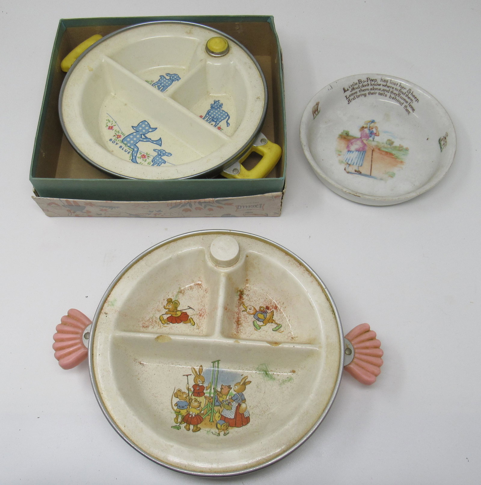 Excello Boy Blue & Little Bo Peep Childrens Plates: Largest is approx 8 1/4" in diameter.
