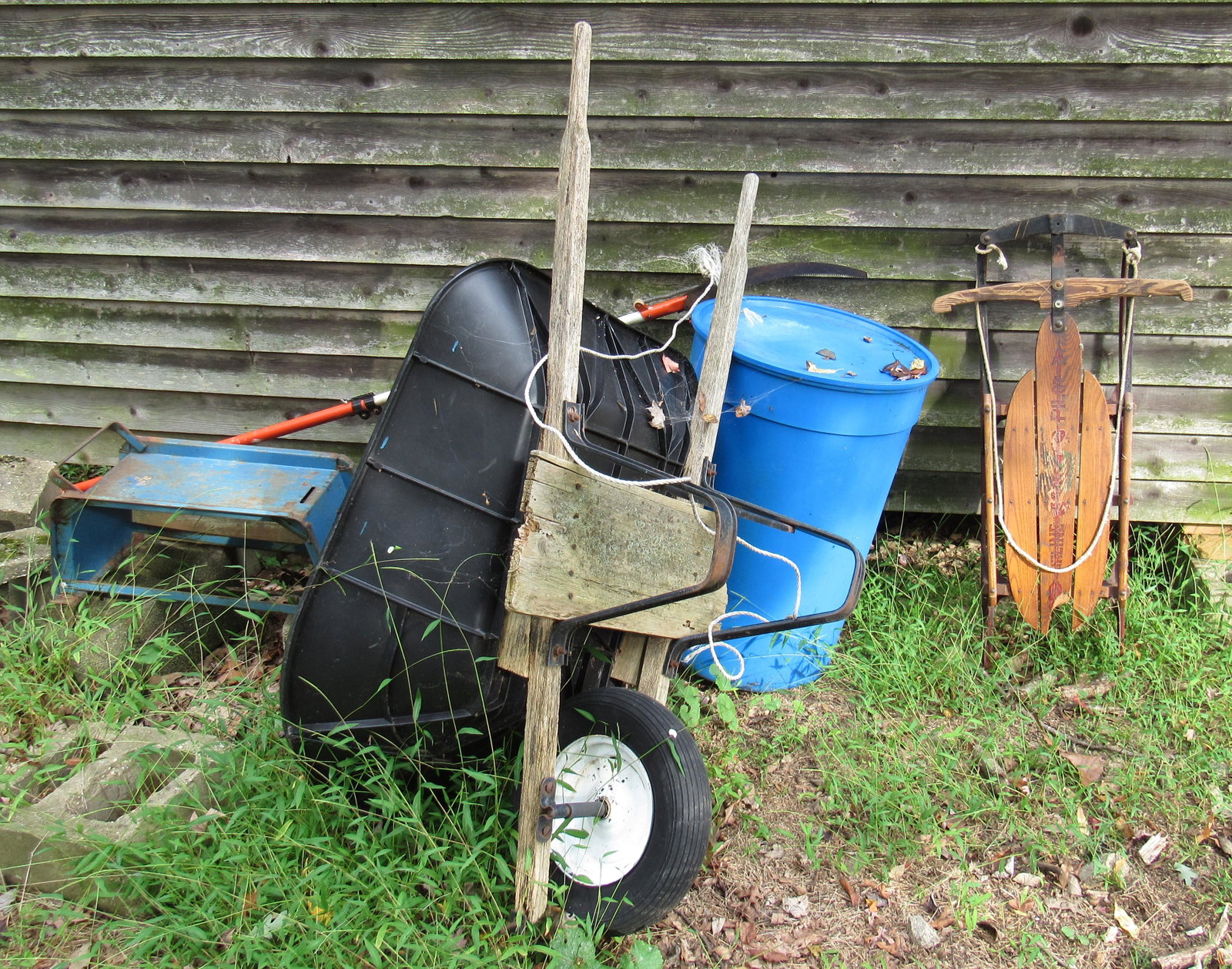 Wheel Barrow Sled Pole Saw: Getting all pictured