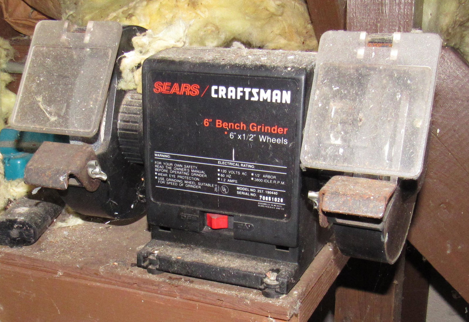 Sears Craftsman 6" Bench Grinder: Buyer must remove from bench