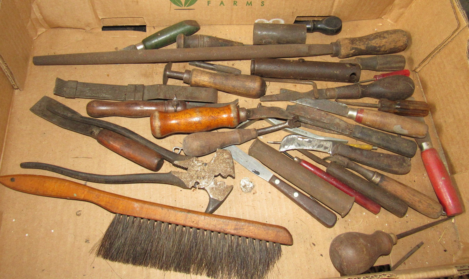 Drill Bits Scrapers Saw Blades Misc Tools: Getting all pictured