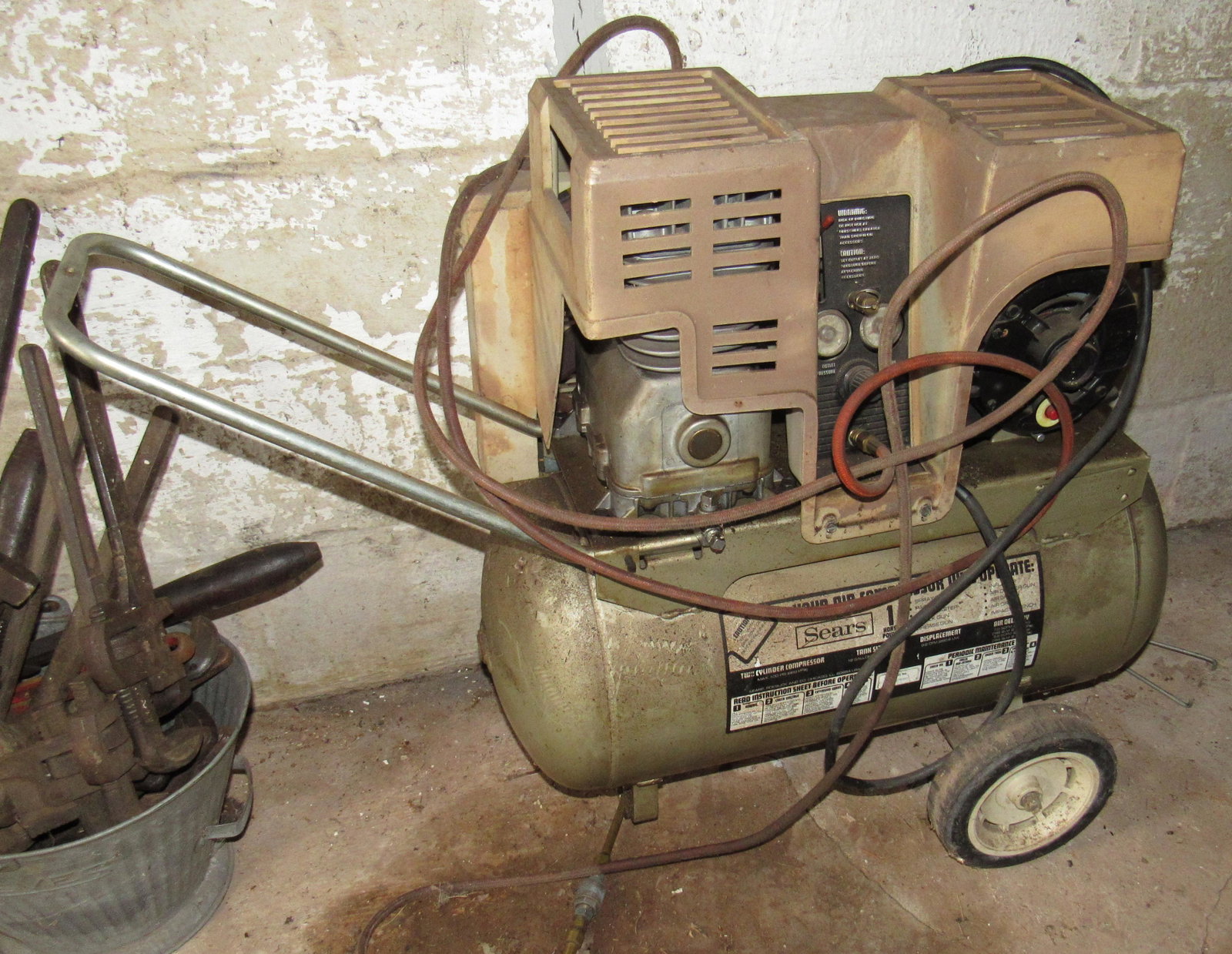 Sears Air Compressor: Air Compressor