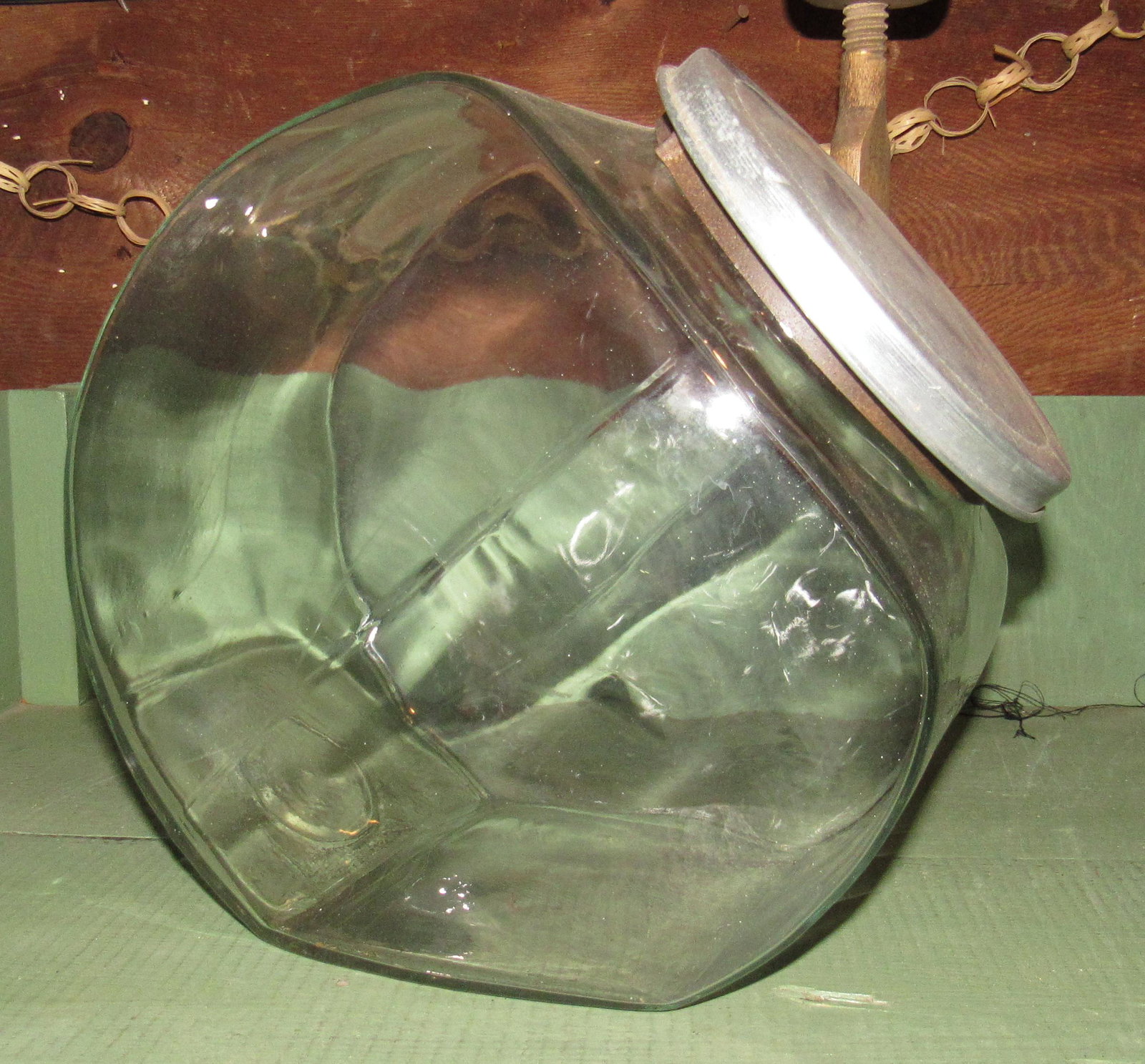 Cookie / Bisquit Jar w/ Hinged Lid: Approx 6 1/4" wide and 10" tall