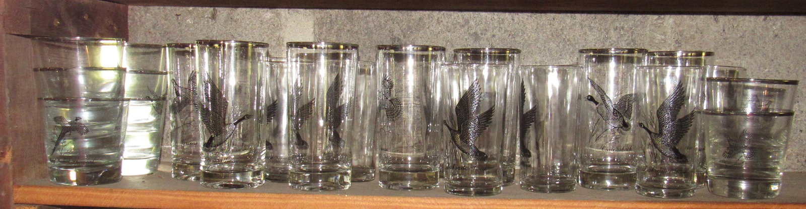 Vintage Goose Ducks Quail Glasses: Getting all on shelf