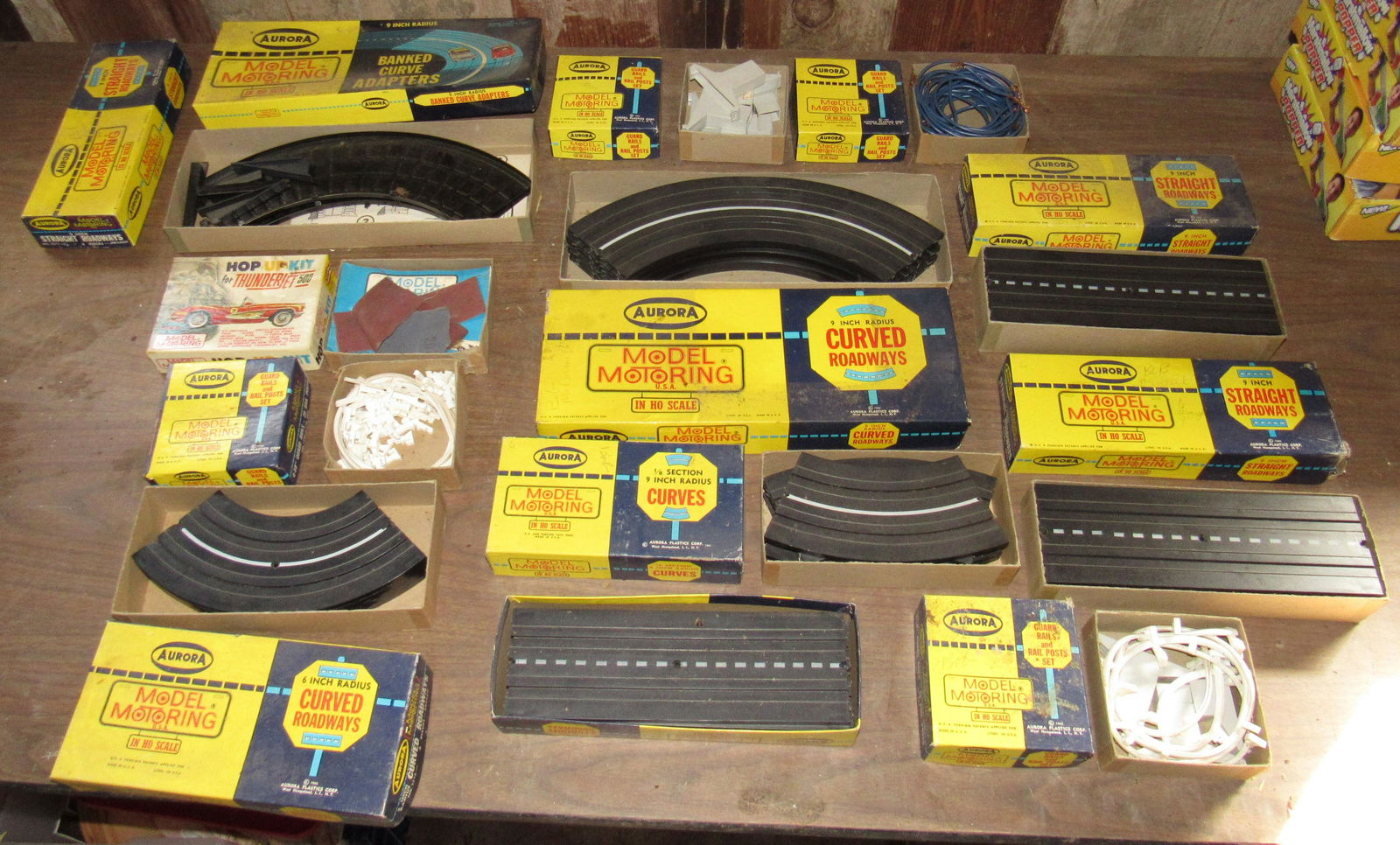 1960's Aurora Model Motoring HO Scale Track Roadways: Box in upper left is empty. Getting all pictured