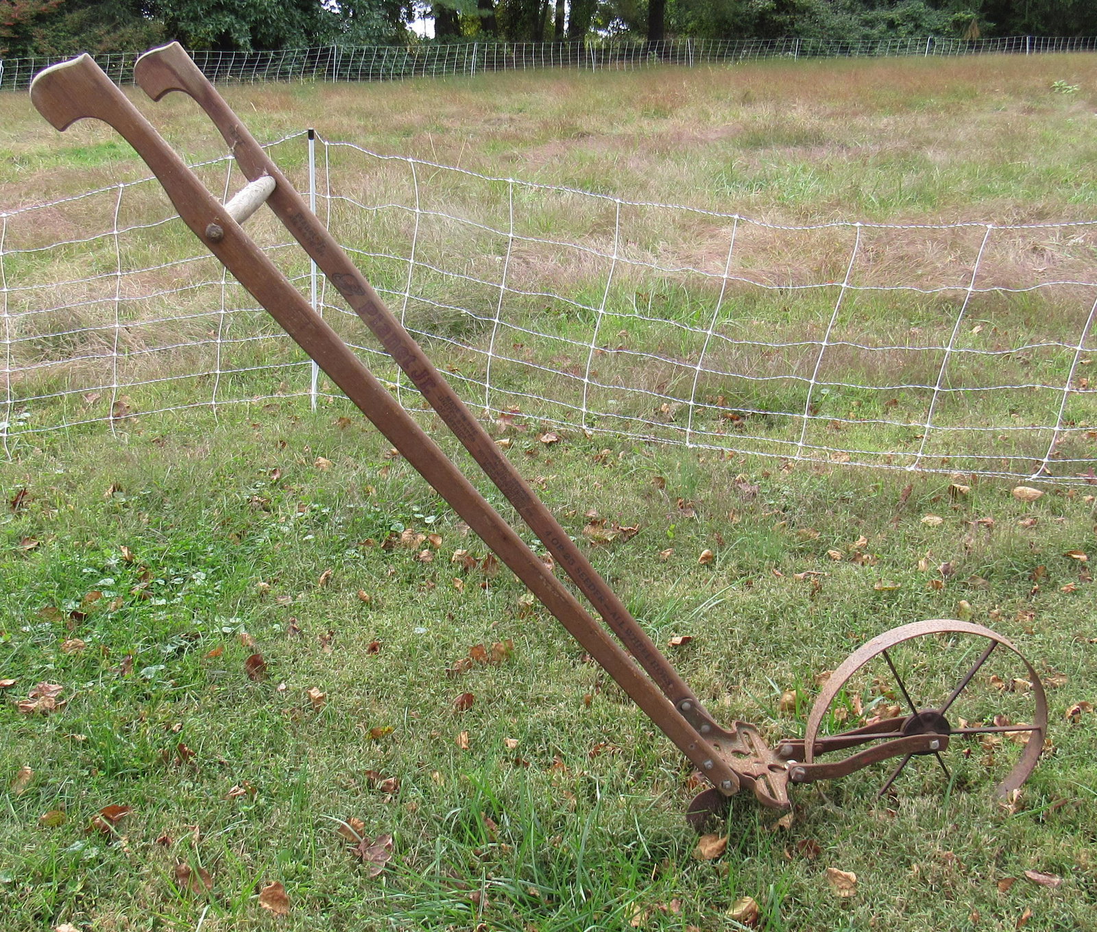 Antique Planet Jr Cultivator: Cultivator