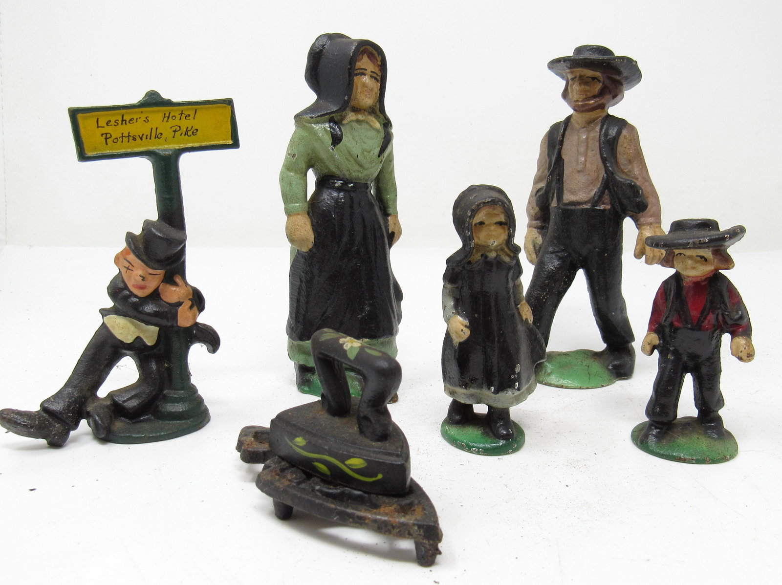 Cast Iron Amish Figures: Tallest is apprx 5" tall