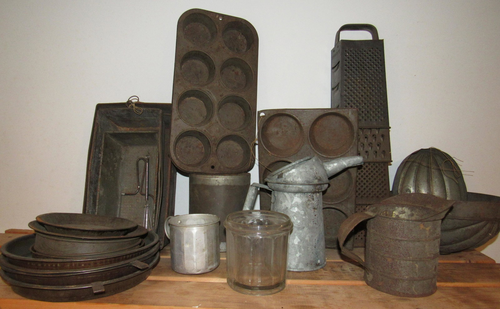 Vintage Kitchen Tinware Molds Muffin Pans Oil Can &: Getting all pictured
