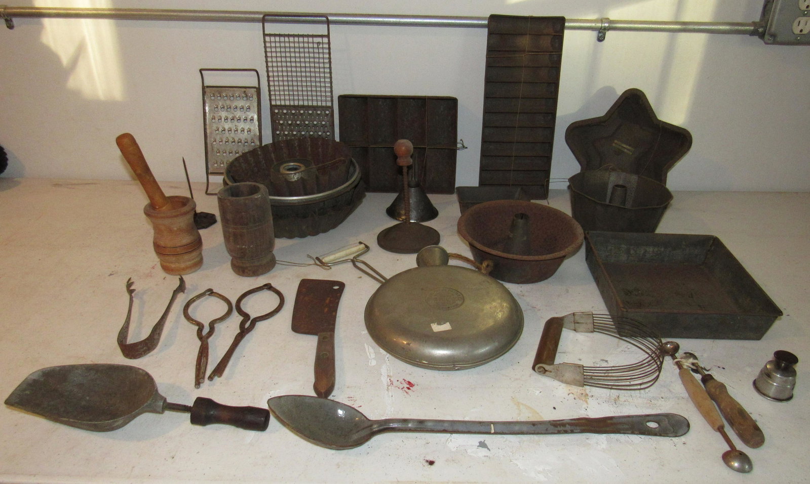 Tin Kitchenware Wooden Mortars Meat Cleaver Bed Warmer: Getting all pictured