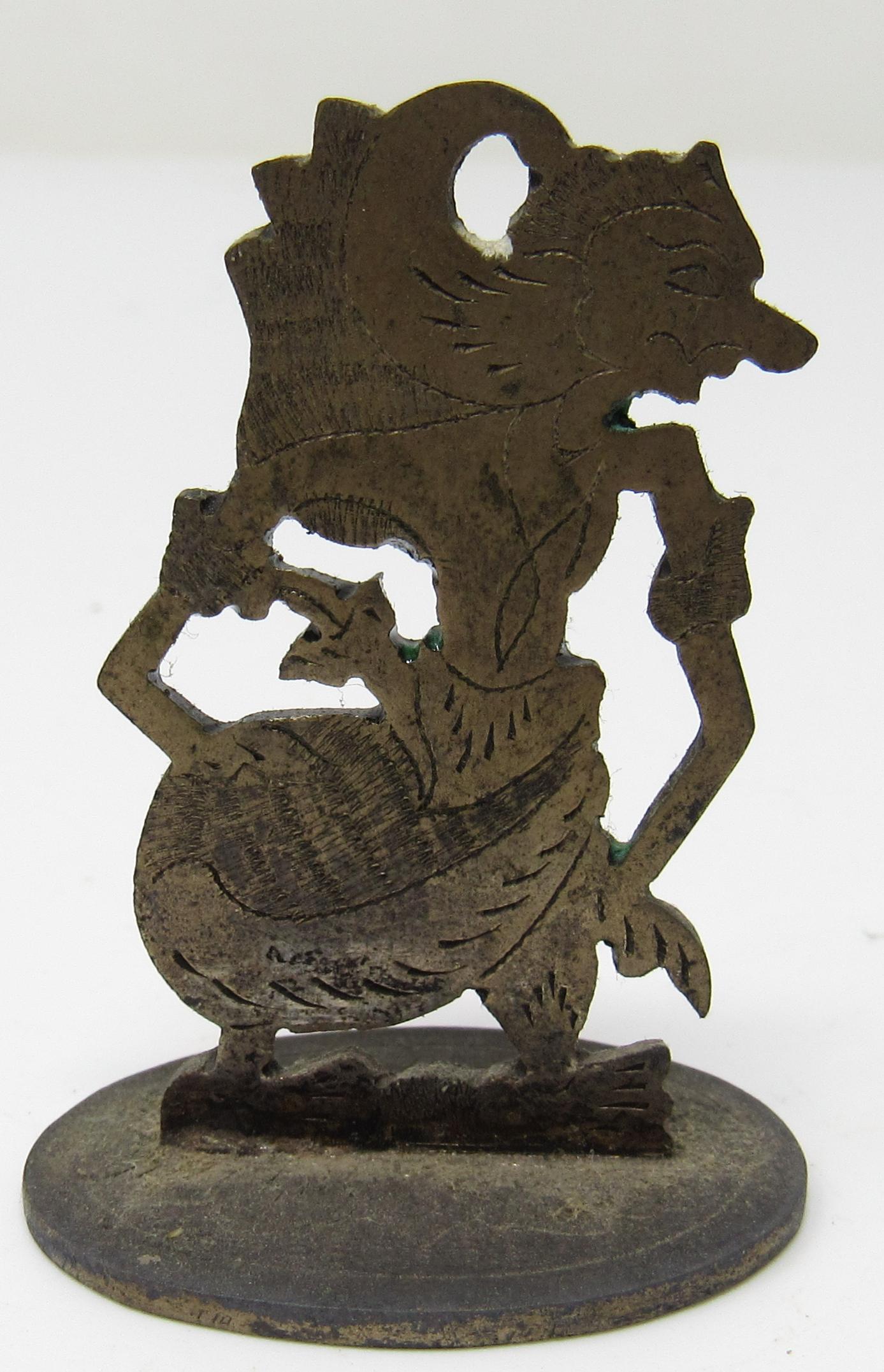 800 Silver Figure: Approx 2" tall