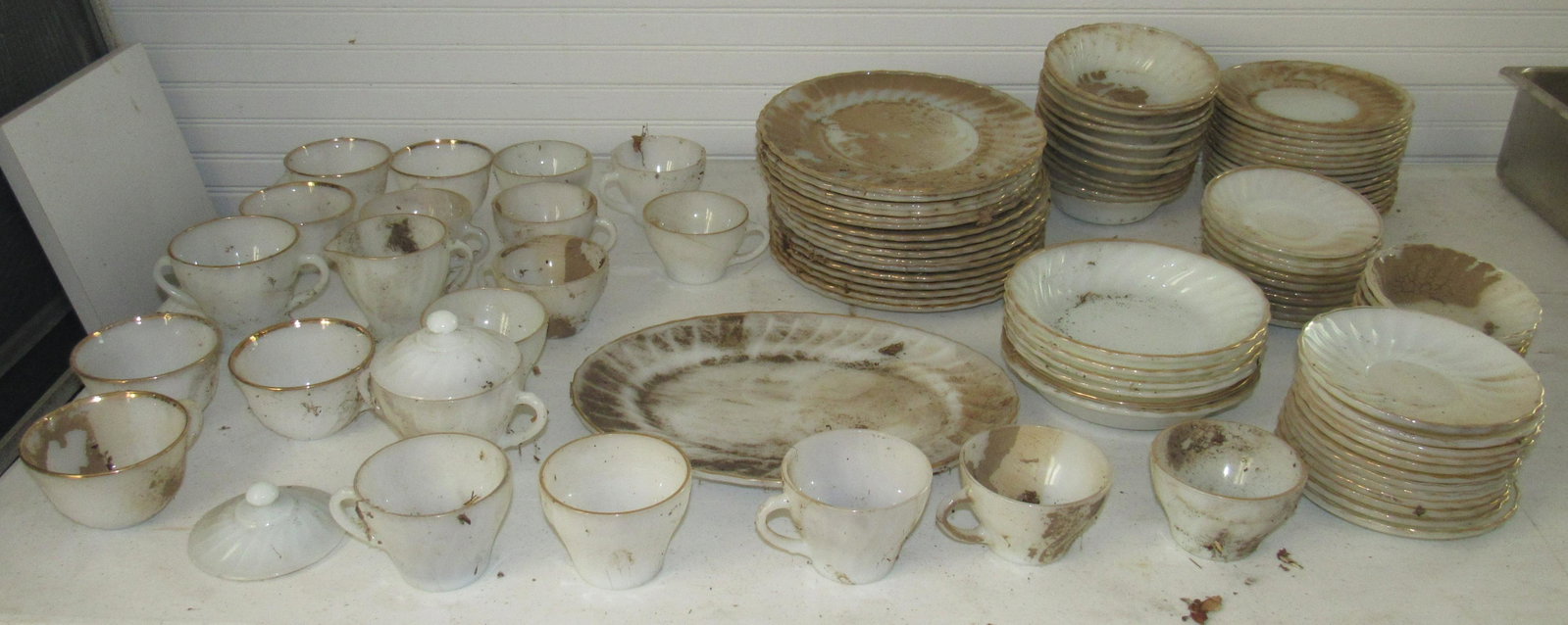100 Pieces Anchor Hocking Fire King Dinnerware: Getting approx 100 pieces