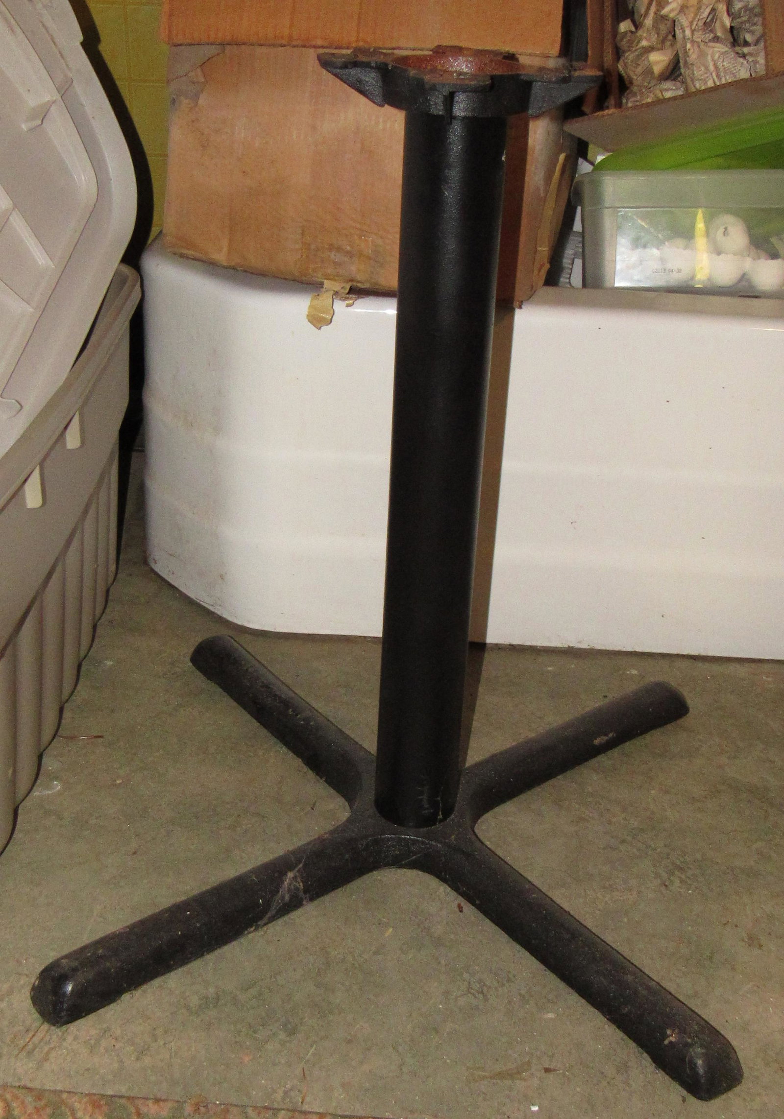 CafÃ© Table Base: Approx 27 3/4" tall