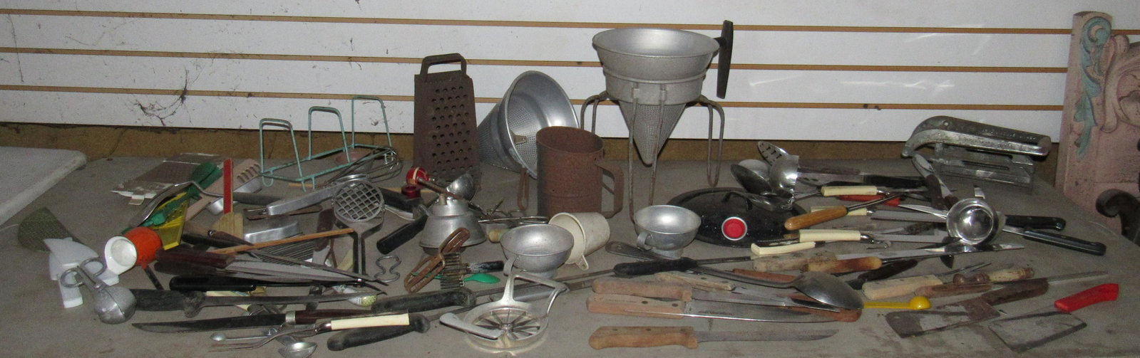 Table Contents of Vintage Kitchenware Knives Ladles: Getting all pictured